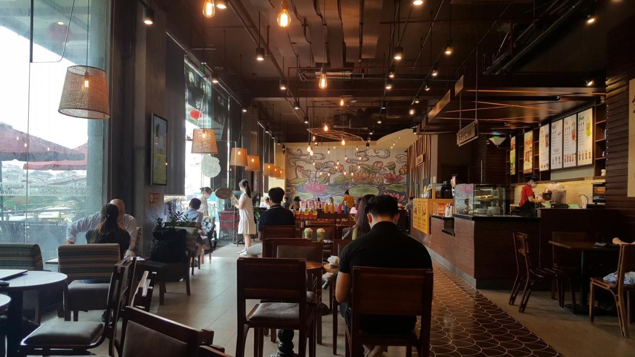 Price Ho Tay For Long Apartment