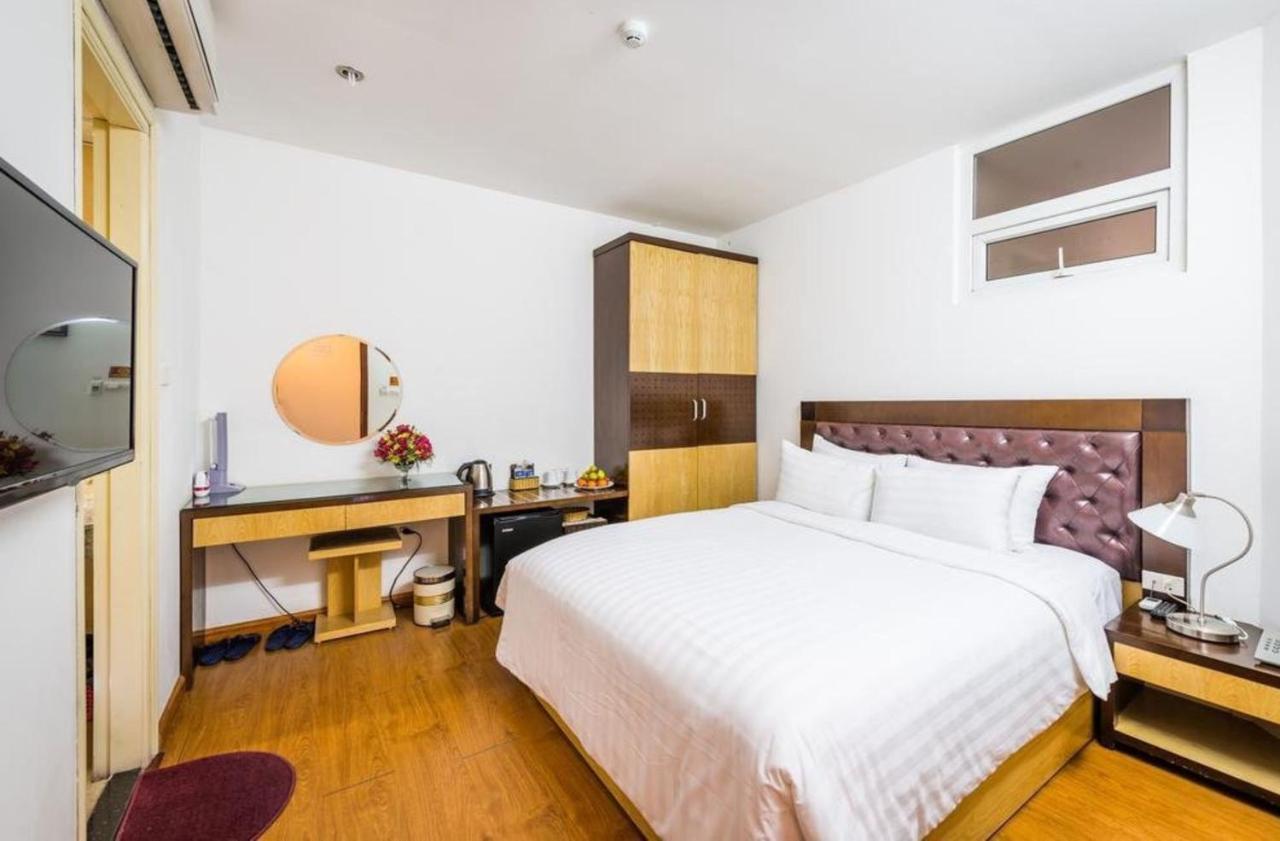 Tu Sakura Hotel 2*