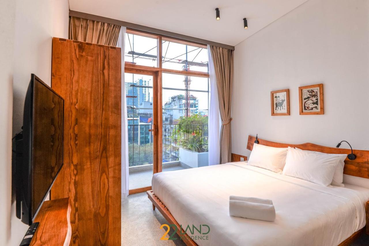 22land & 4* Hanoi