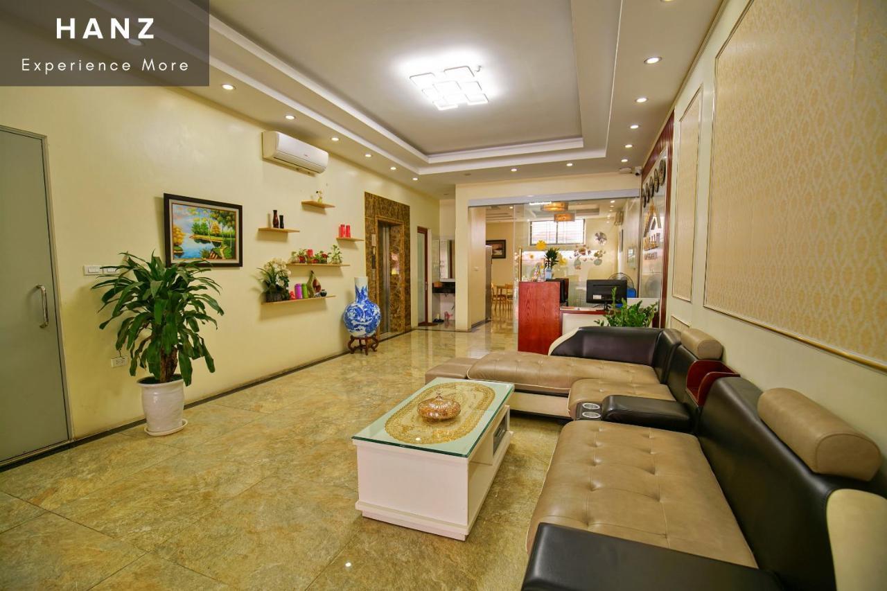 Hanz Noi Bai Airport Boutique *