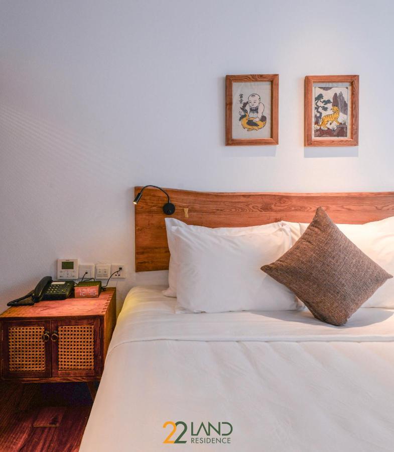 22land & 4* Hanoi