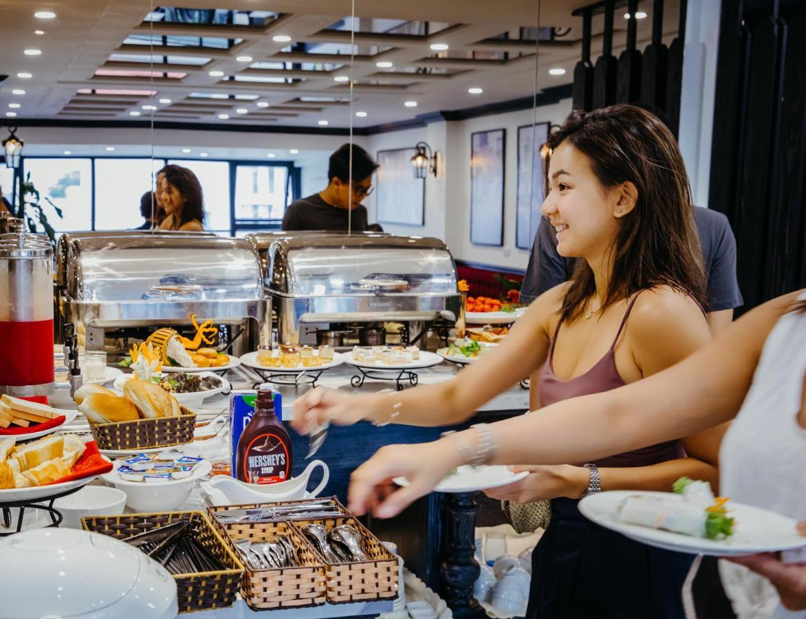Oriana Boutique & Restaurant