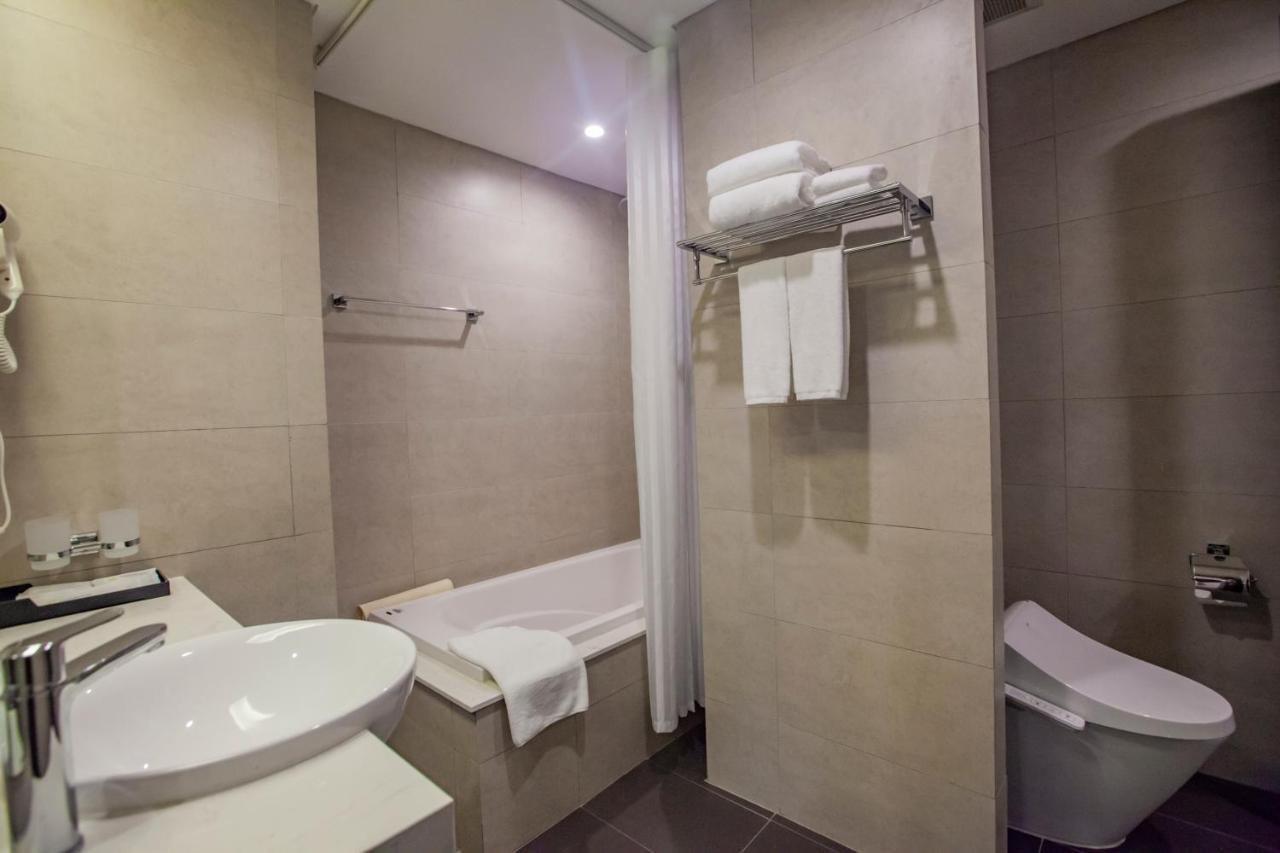 Hotel Parosand 4*