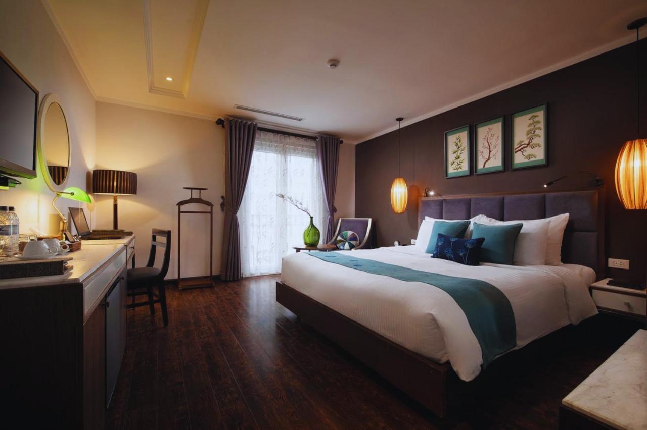 Hotel Emerald Waters Classy 4*