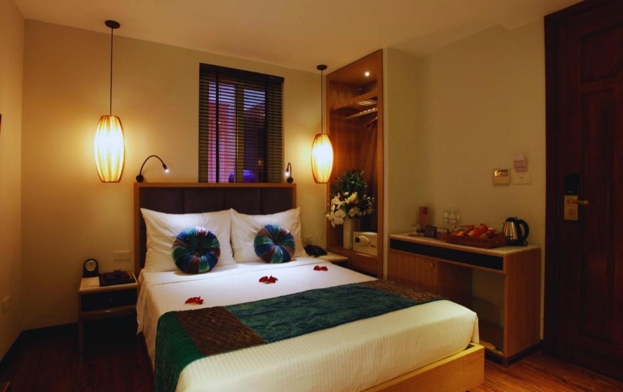 Hotel Emerald Waters Classy