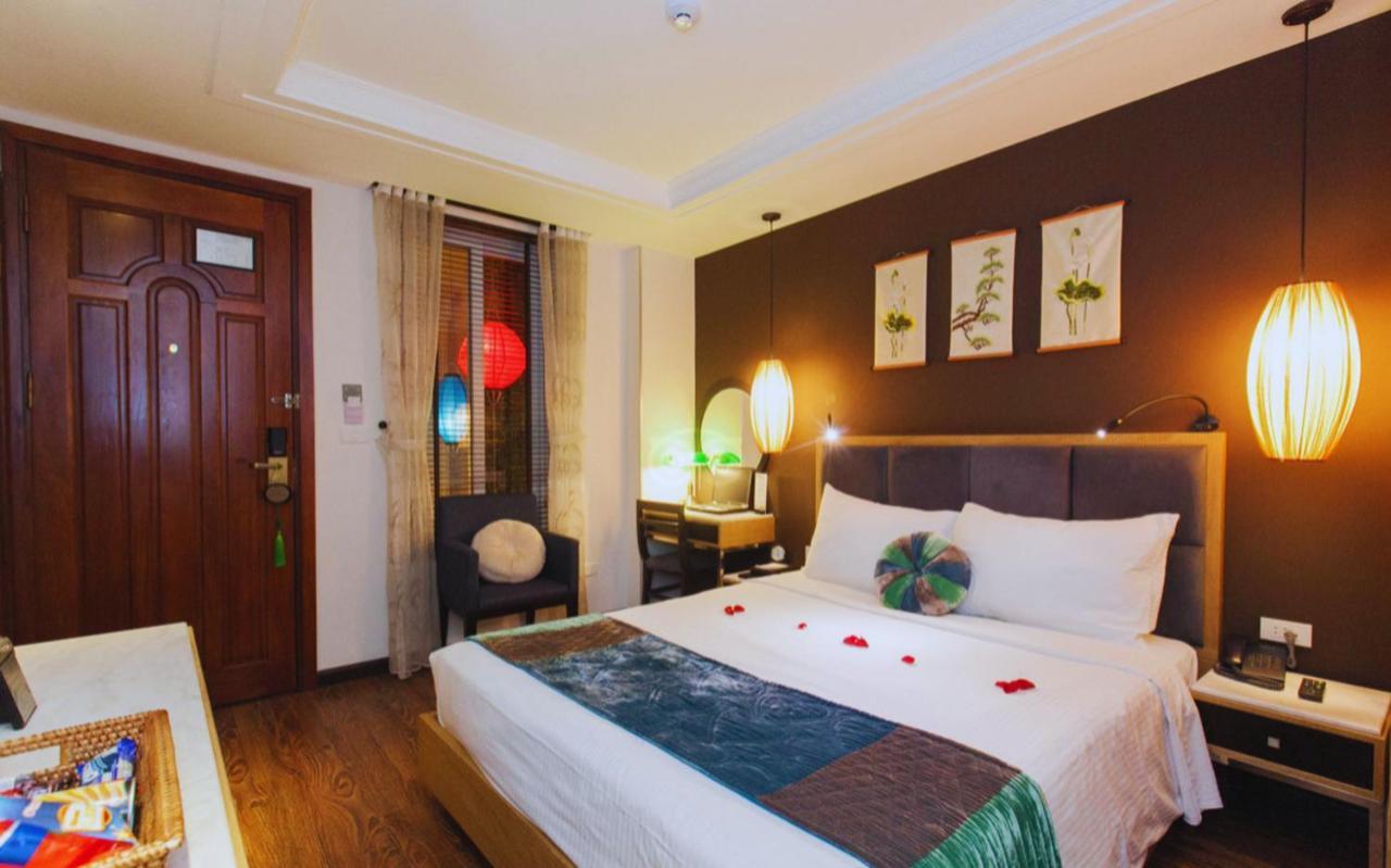 Hotel Emerald Waters Classy 4*