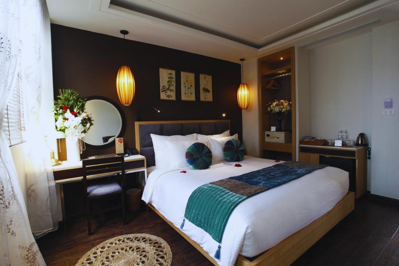 Emerald Waters Classy 4* Hanoi