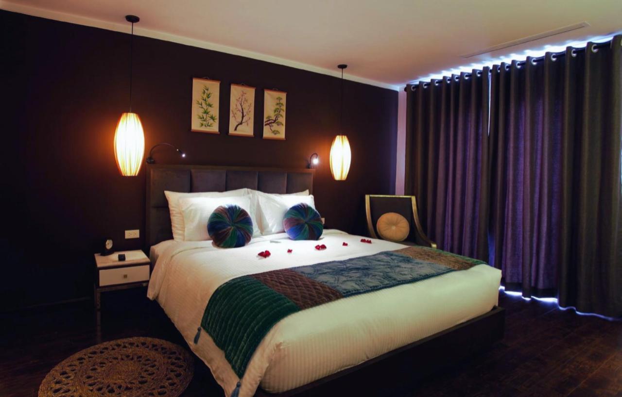 Emerald Waters Classy 4* Hanoi