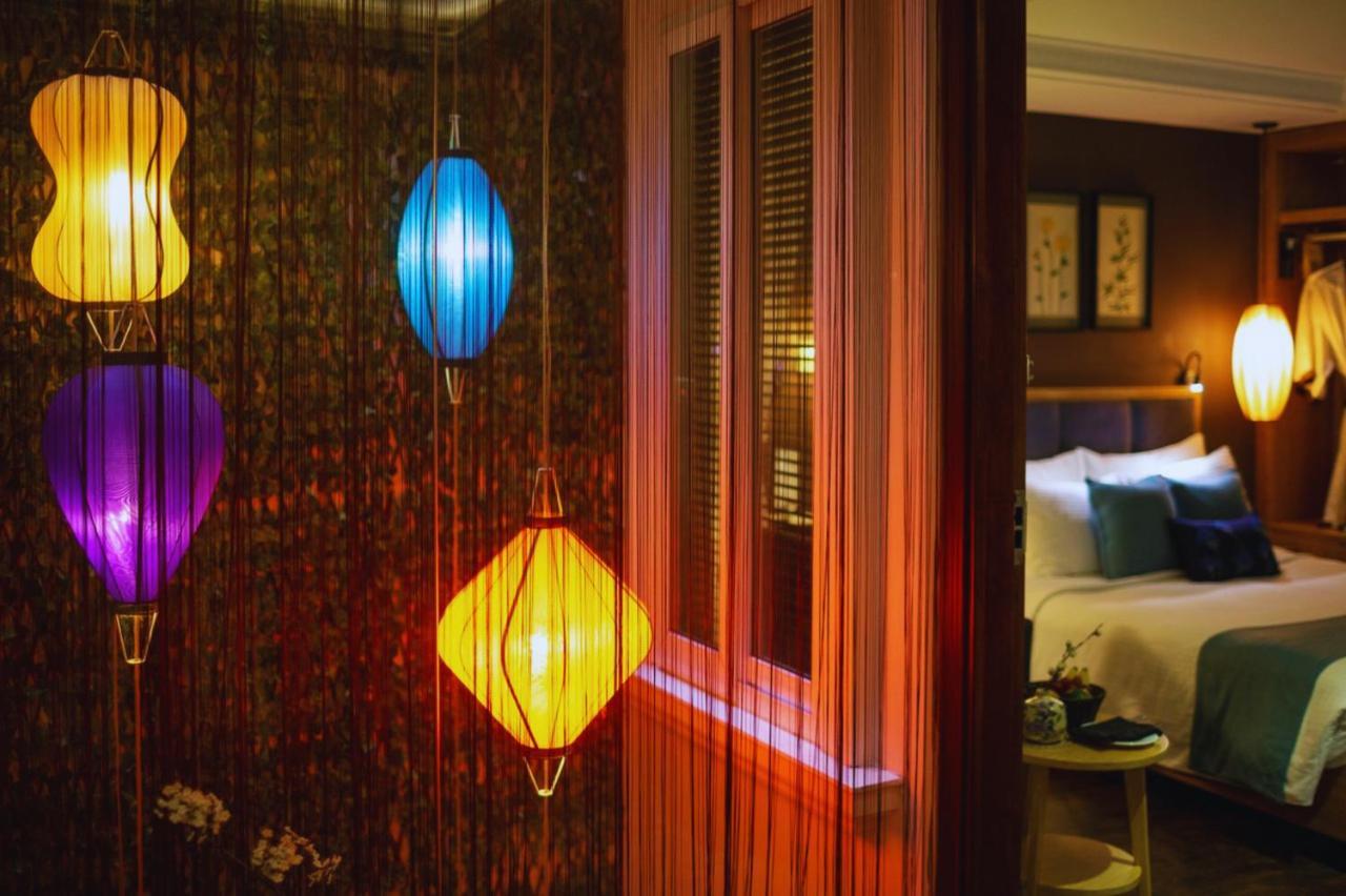 Hotel Emerald Waters Classy 4*