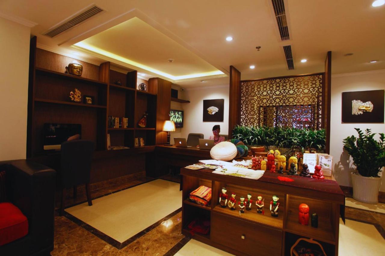 Emerald Waters Classy Hotel Hanoi