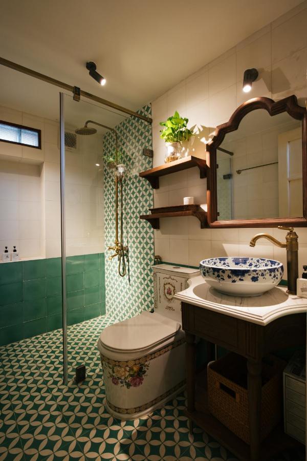 Tonkin House Guest house