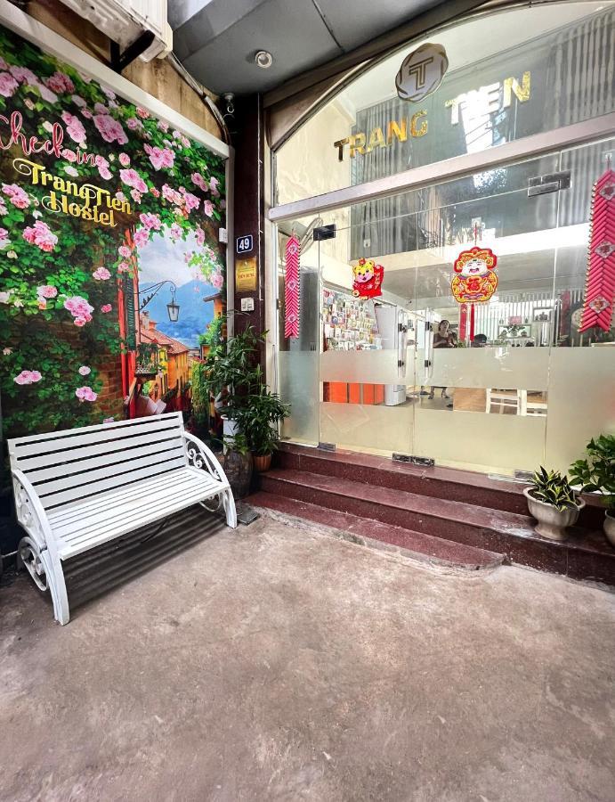 Trangtien Capsule hotel Hanoi