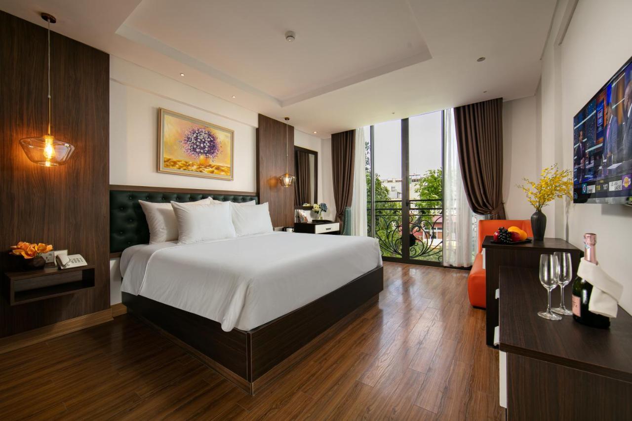 Bendecir & Hotel Hanoi