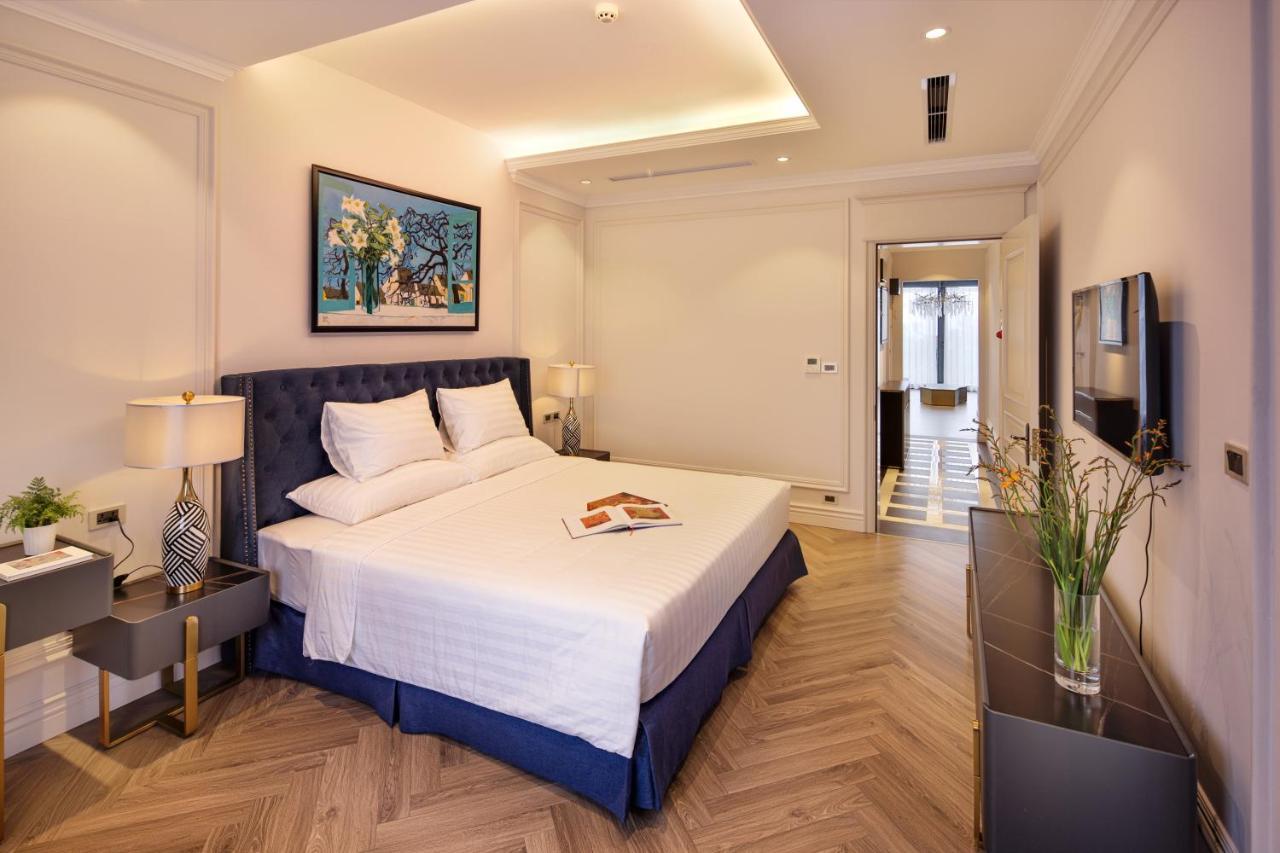 By Vitrine Apartment