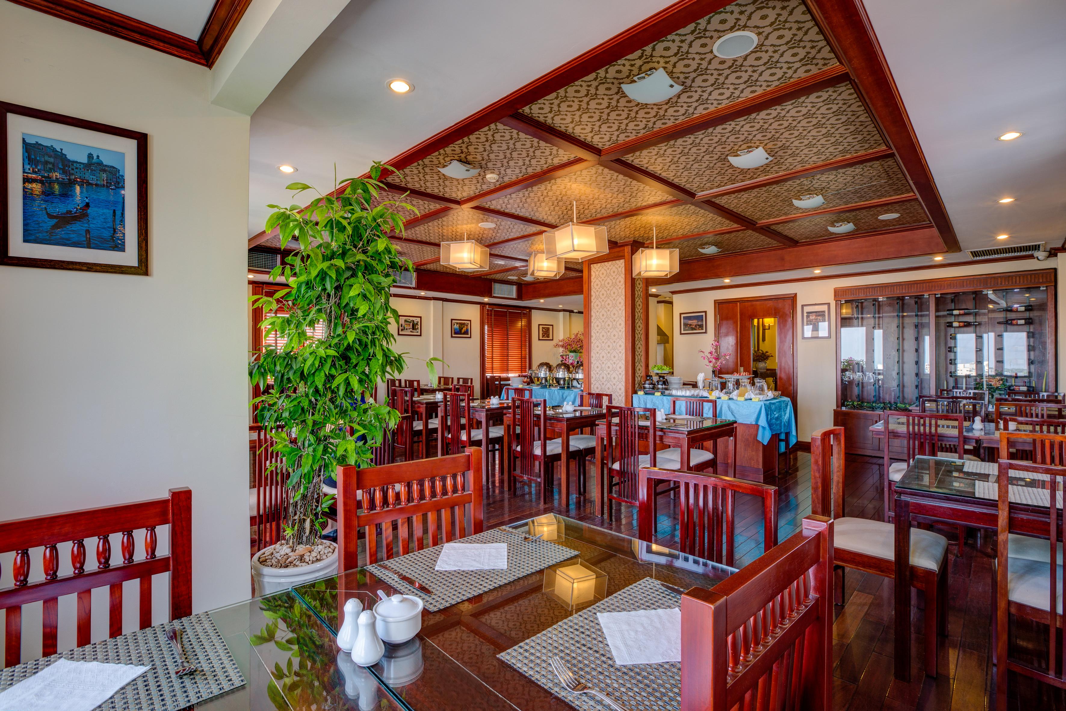 Quoc Hoa Premier Hotel Hanói