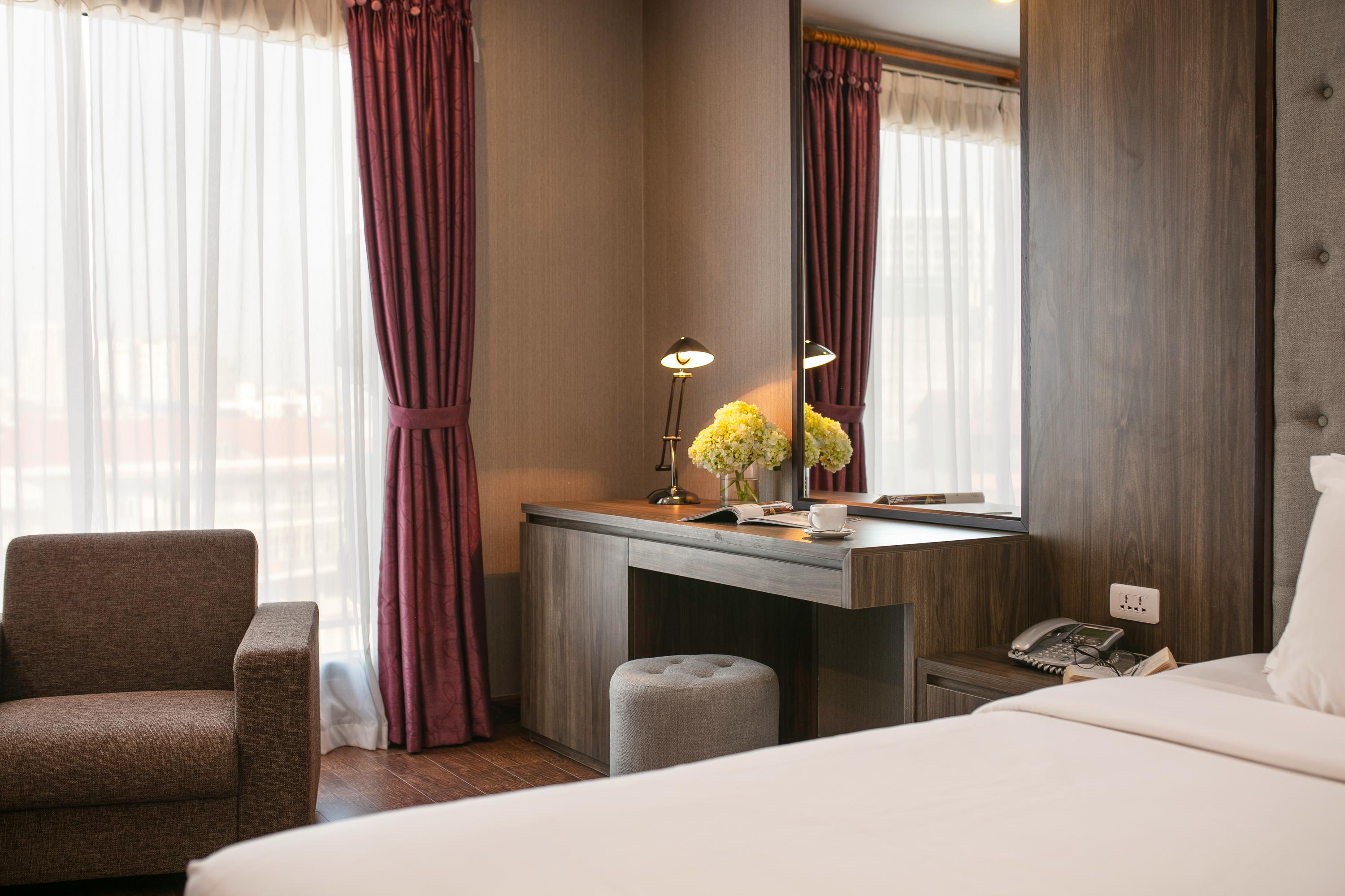 Sen Luxury - Managed By Sen Group Hanoi