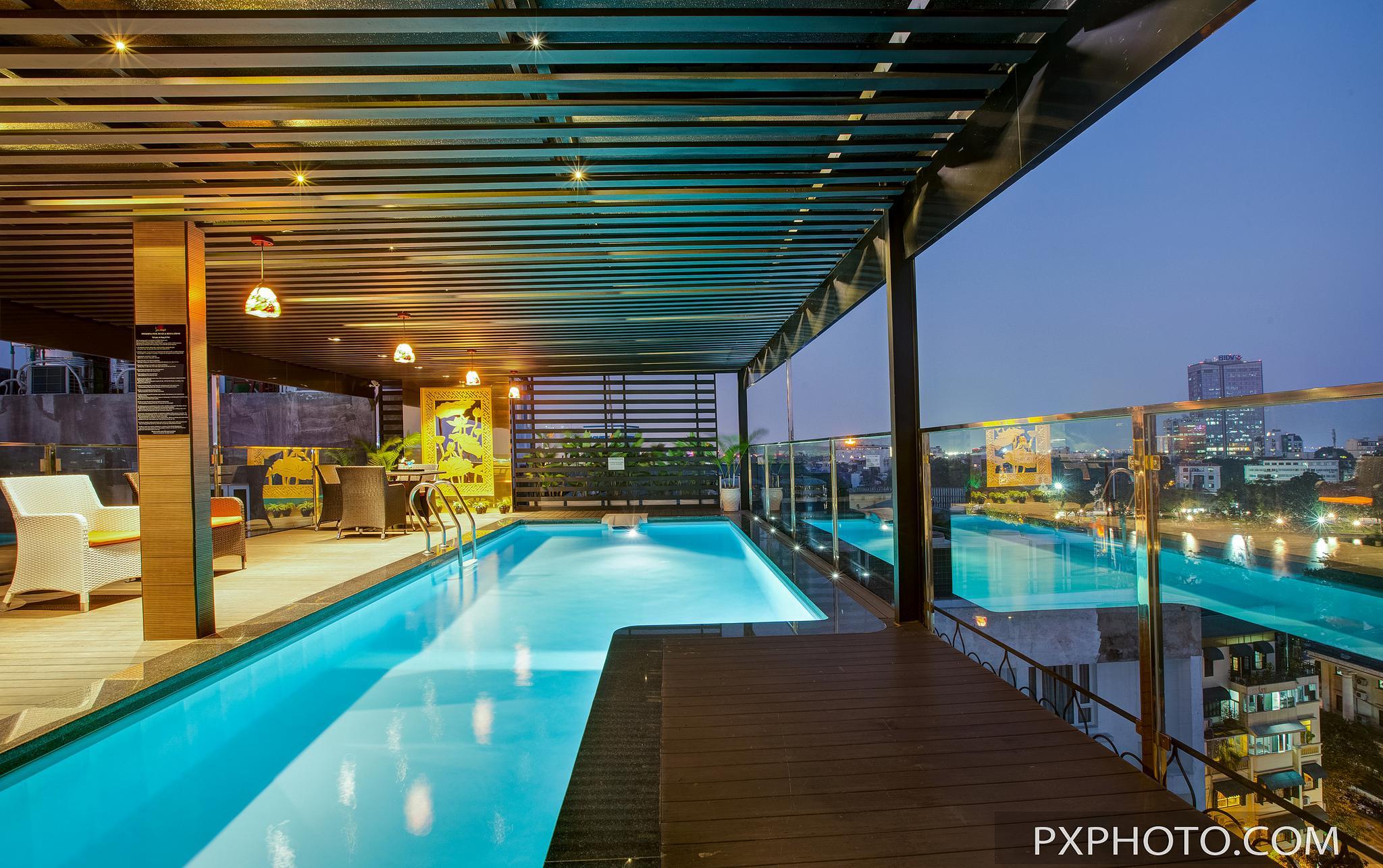 Golden Lotus Luxury 4*