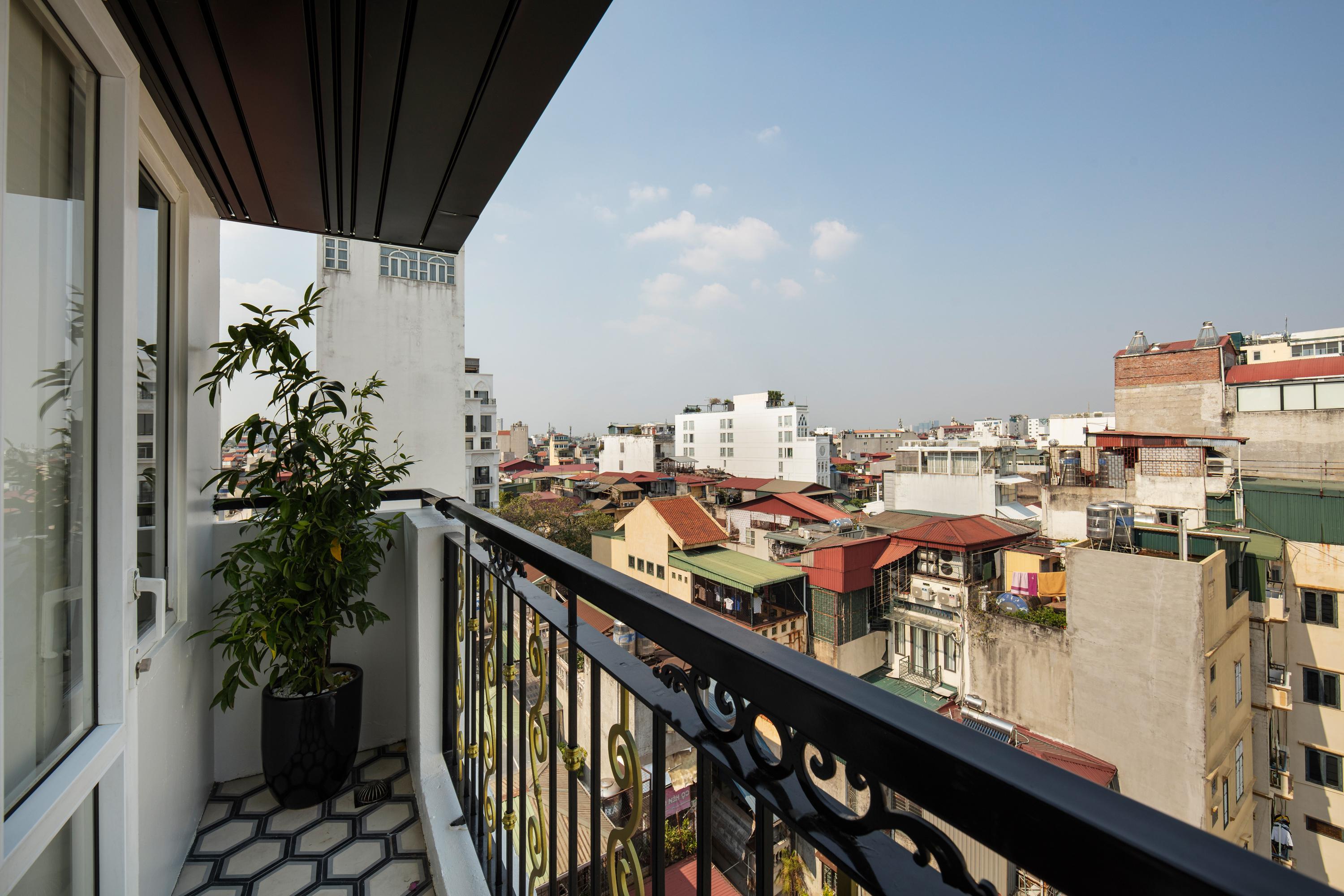 Imperial & Hanoi