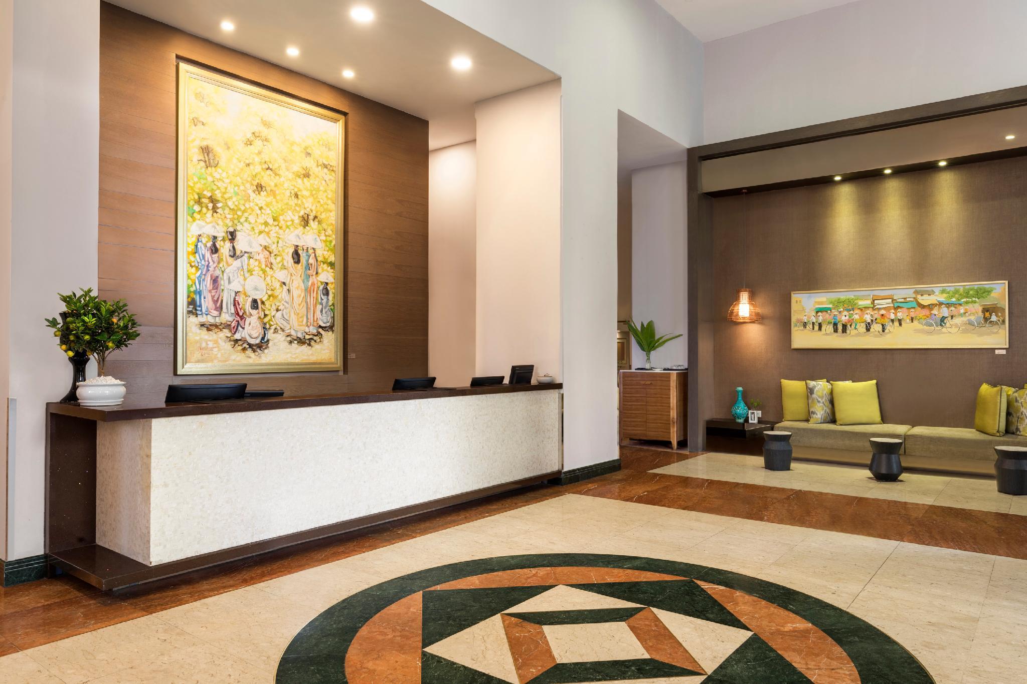 Somerset Grand Apartment