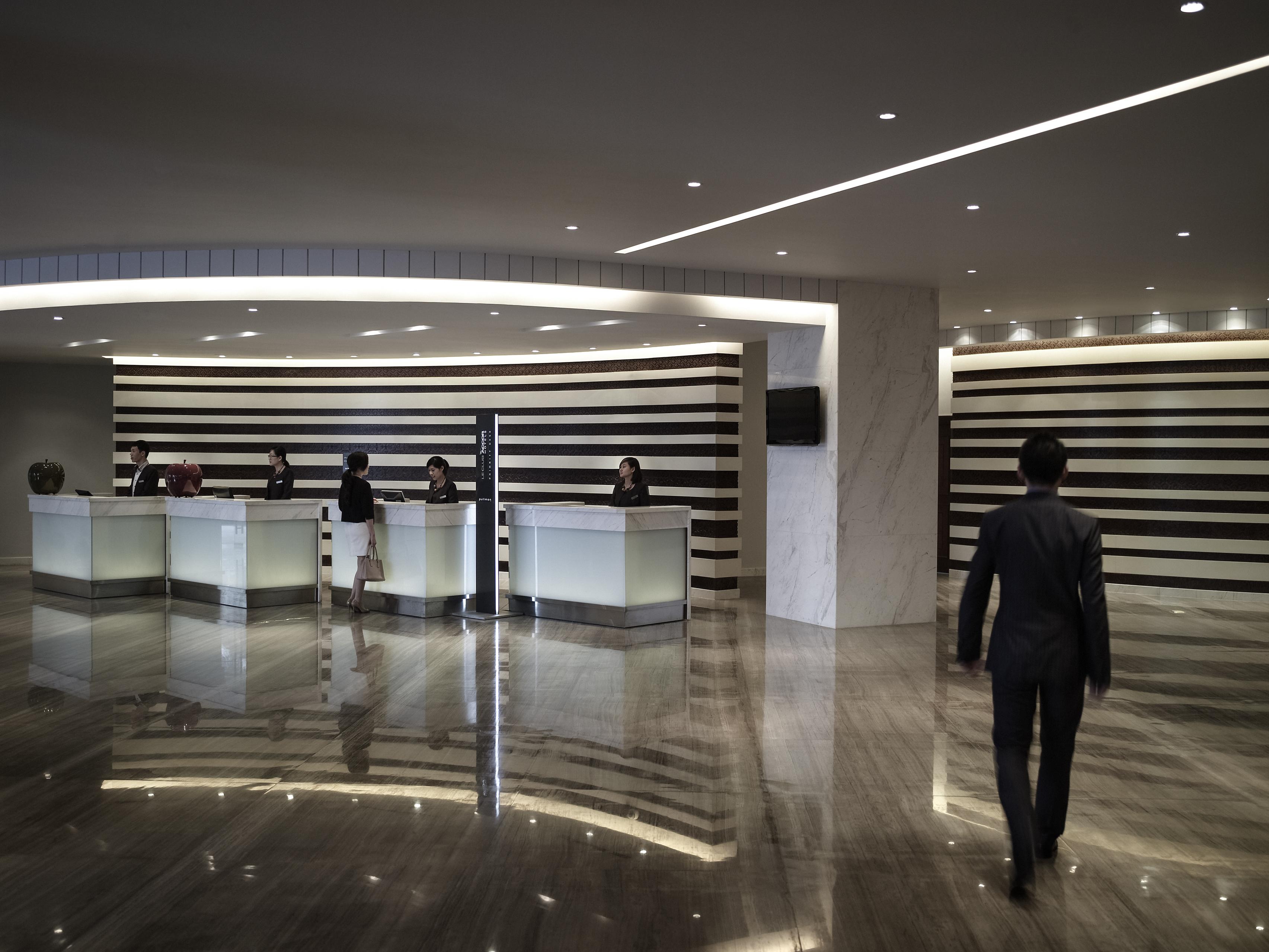 Pullman Hotel 5*