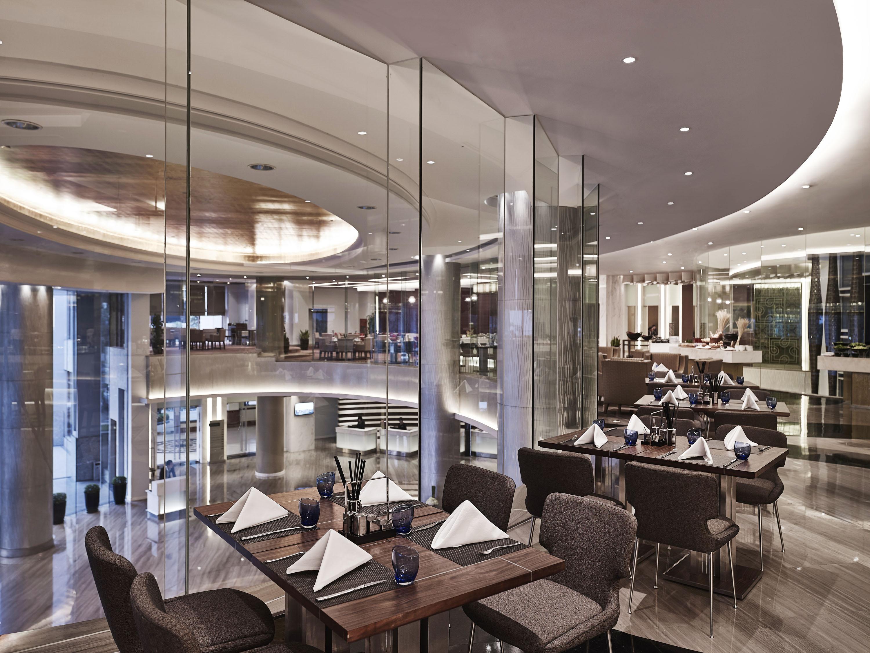 Pullman 5*