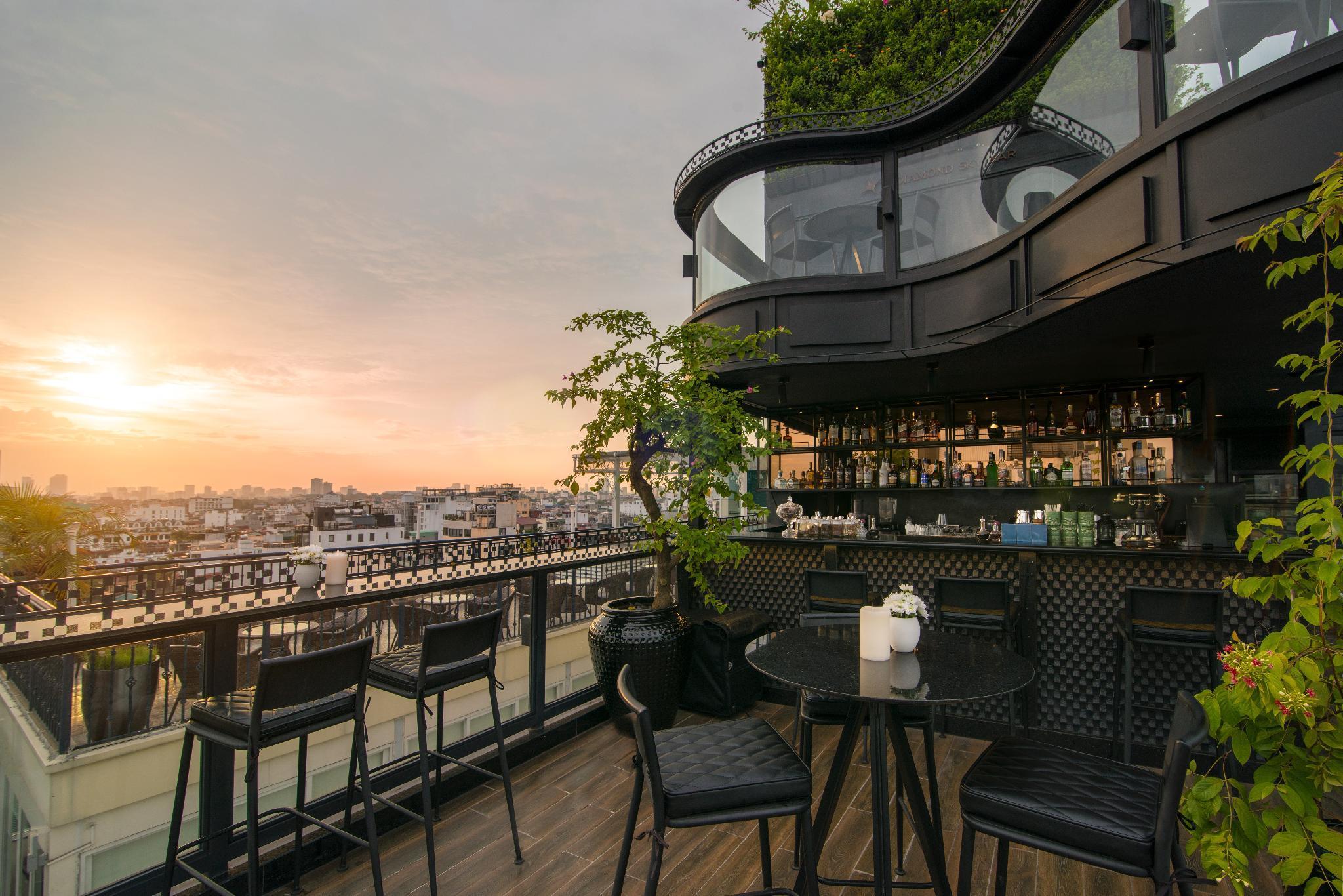 La Nueva Boutique & Hanoi