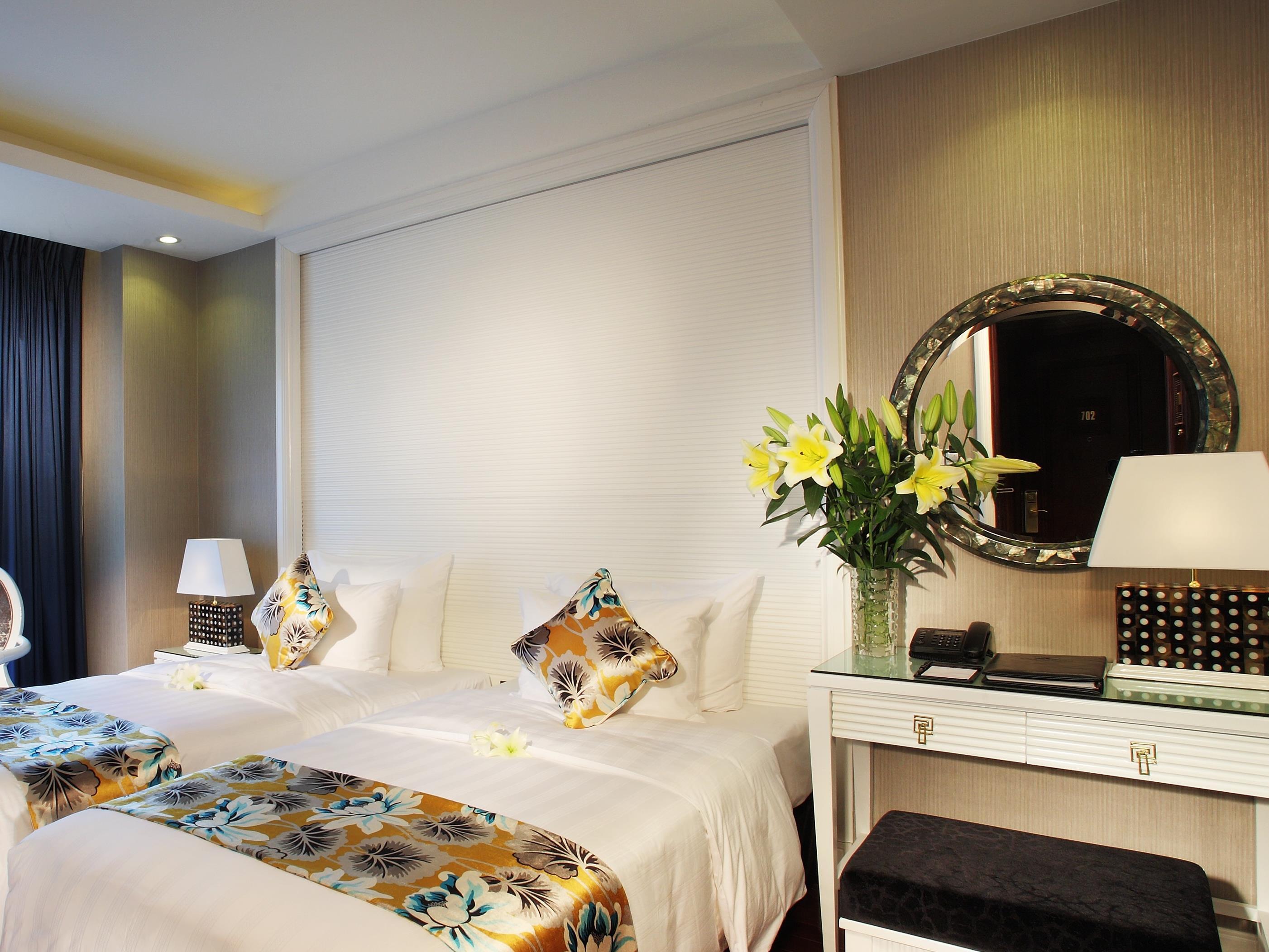 Golden Silk Boutique Hotel 4*