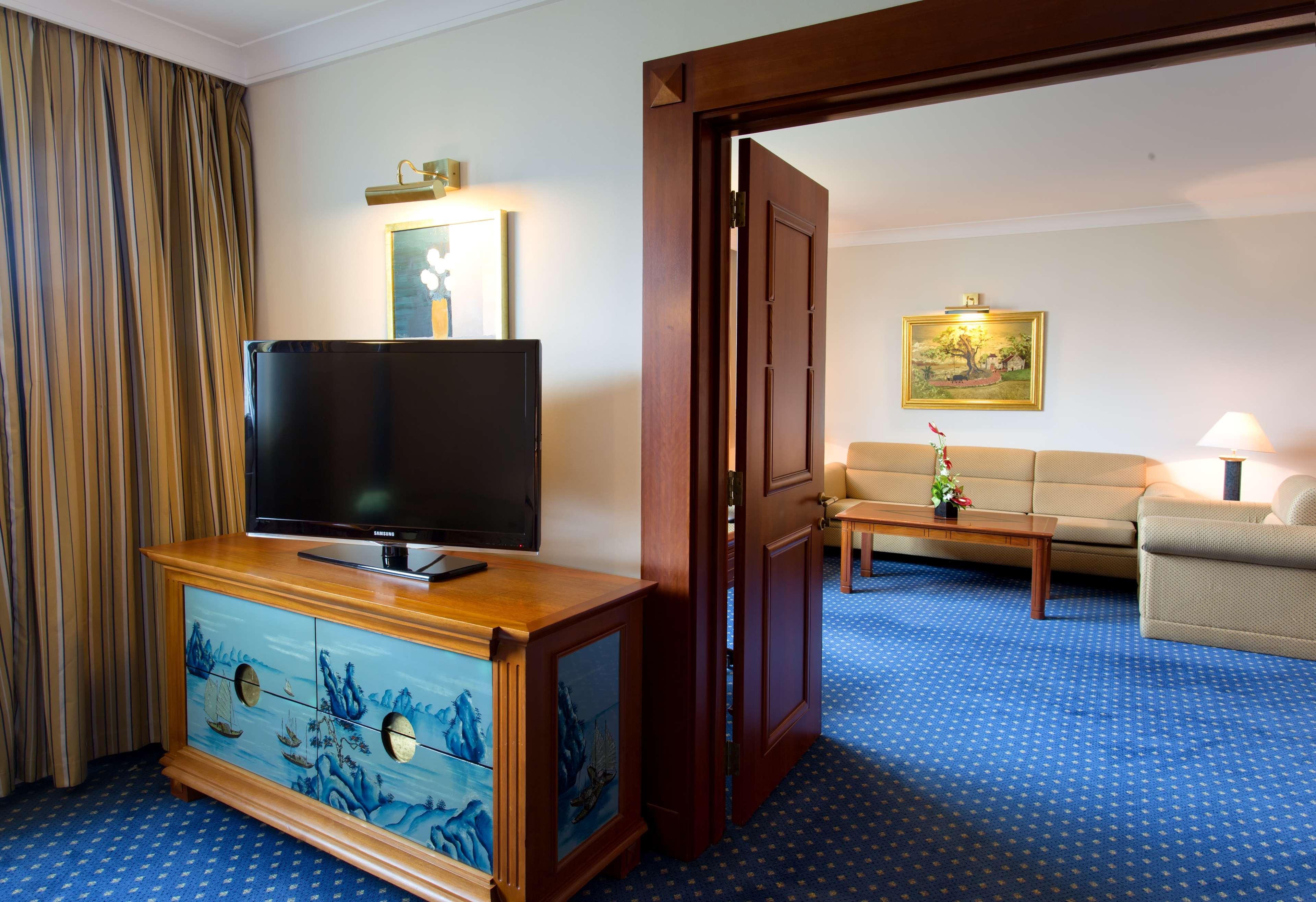 Hilton Opera Hanoi