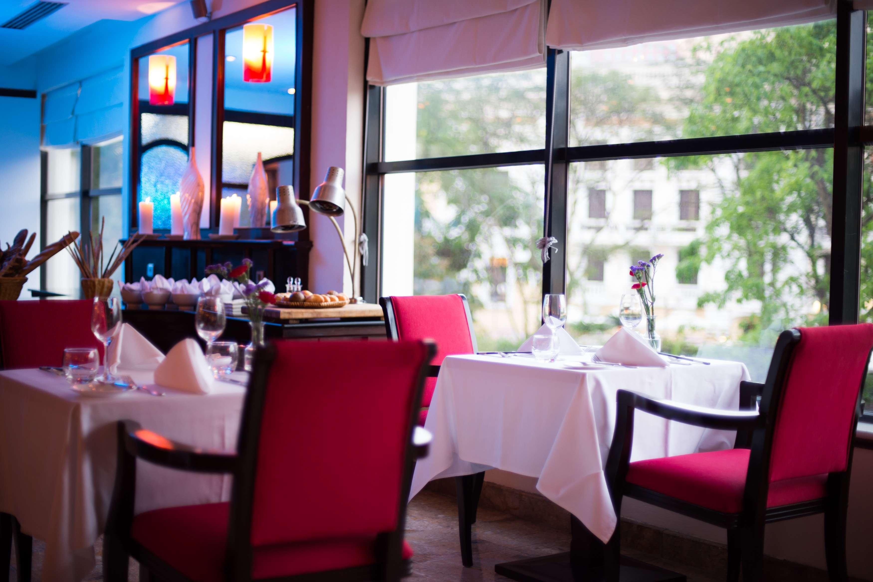 Hilton Opera Hotel Hanoi