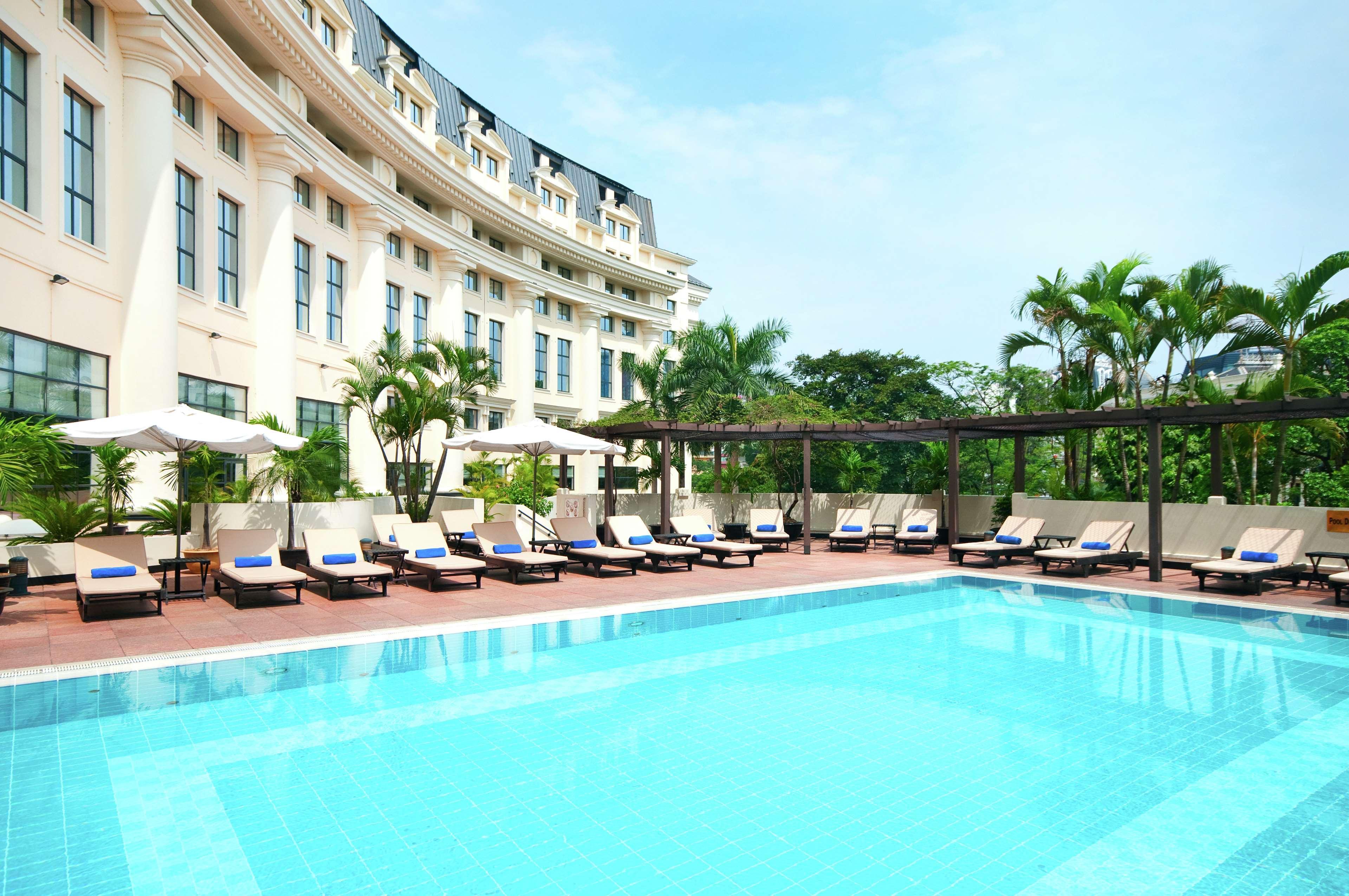 Hilton Opera 5*