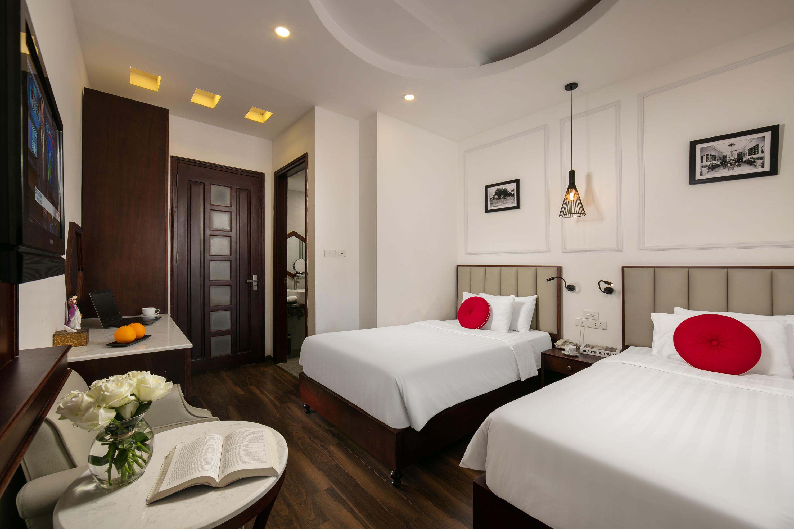 Vision Boutique 3*