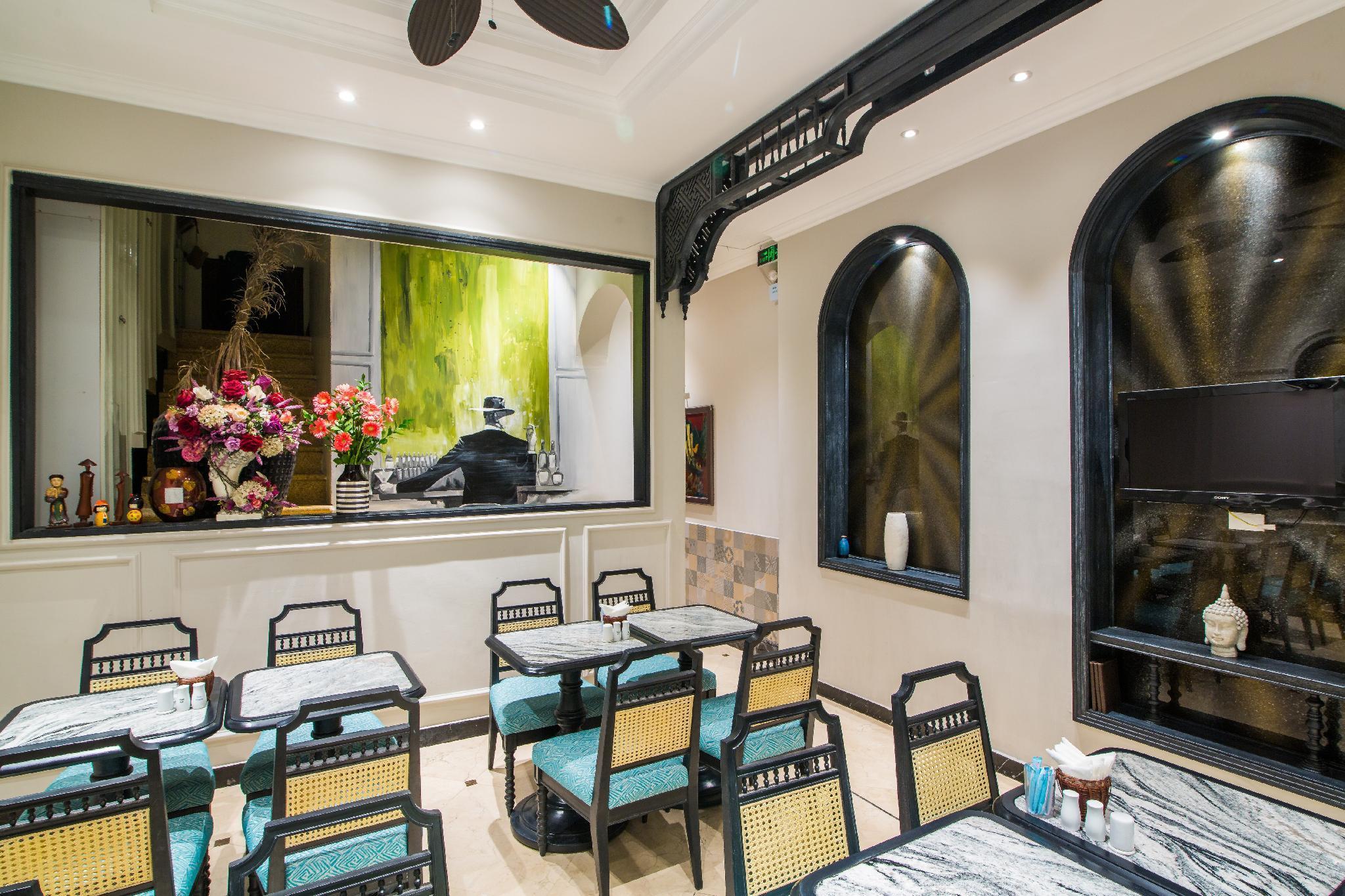 Bay Luxury - Graceful 21 Hang Phen 3* Hanoi