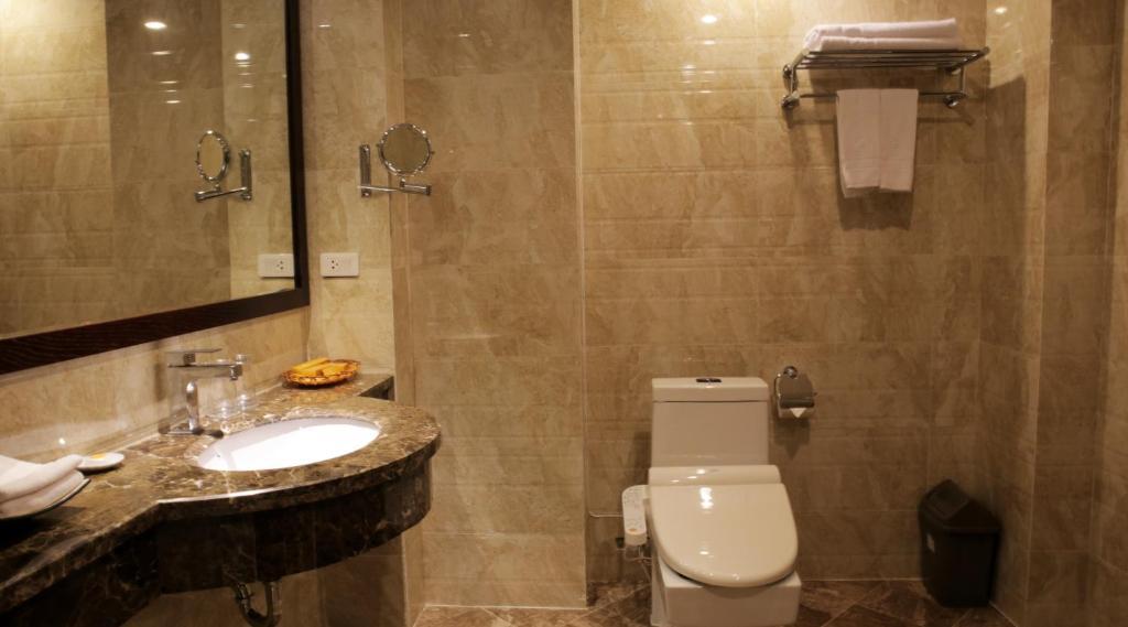 Hotel De Grand Hanoi
