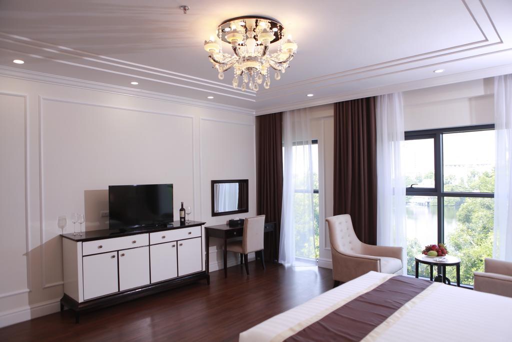 Hotel Adonis Hanoi
