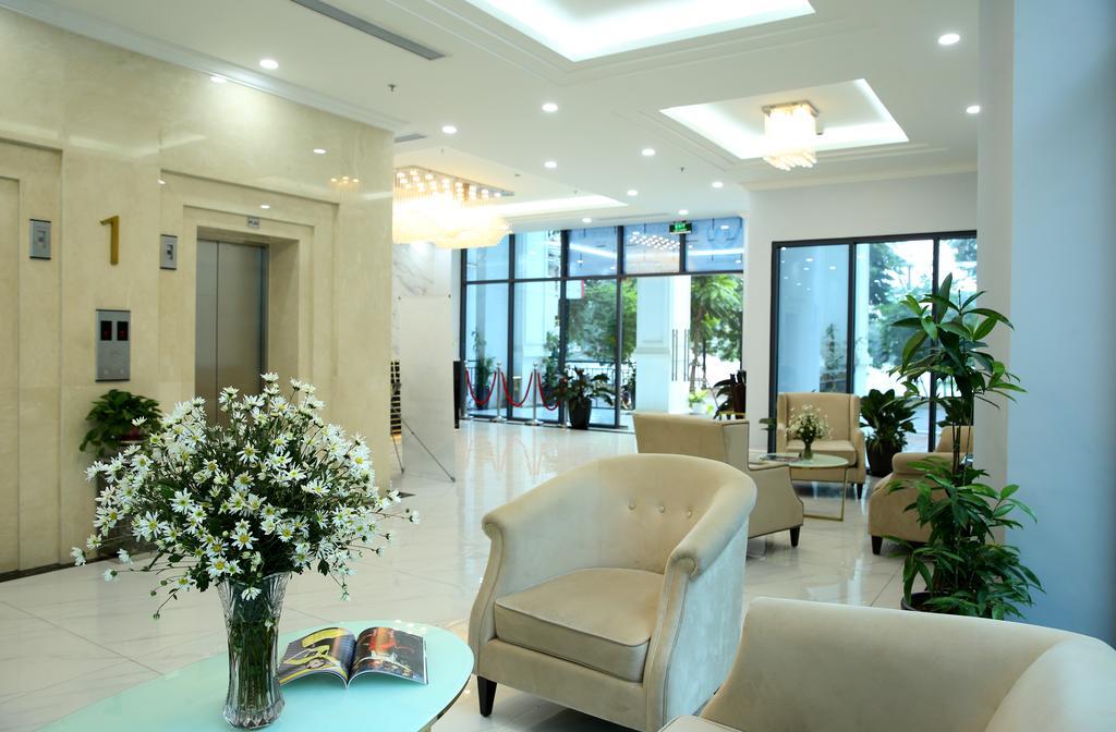 Hotel Adonis Hanoi