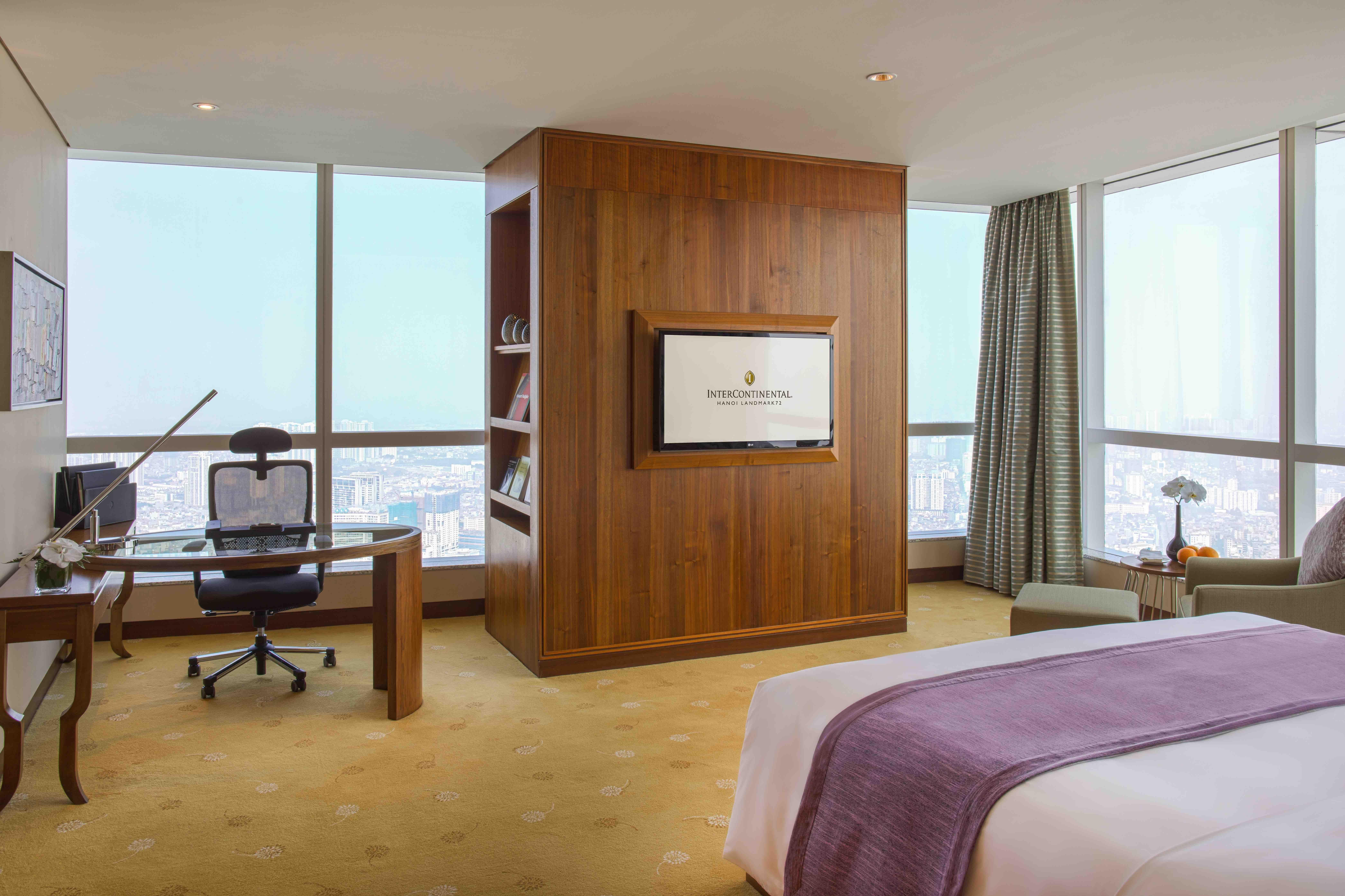 Intercontinental Landmark72 By Ihg Hotel 5*