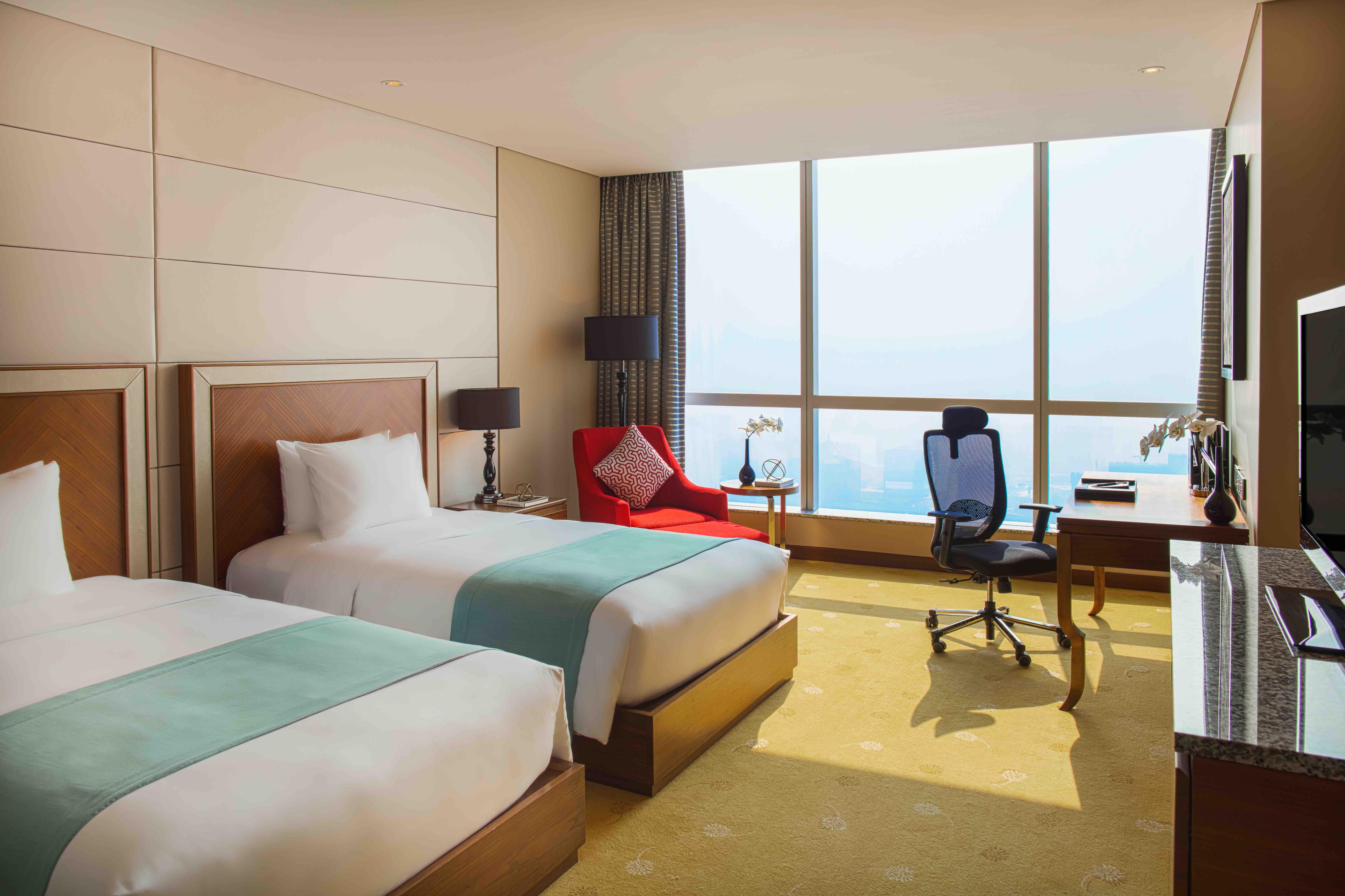 Hotel Intercontinental Landmark72 By Ihg