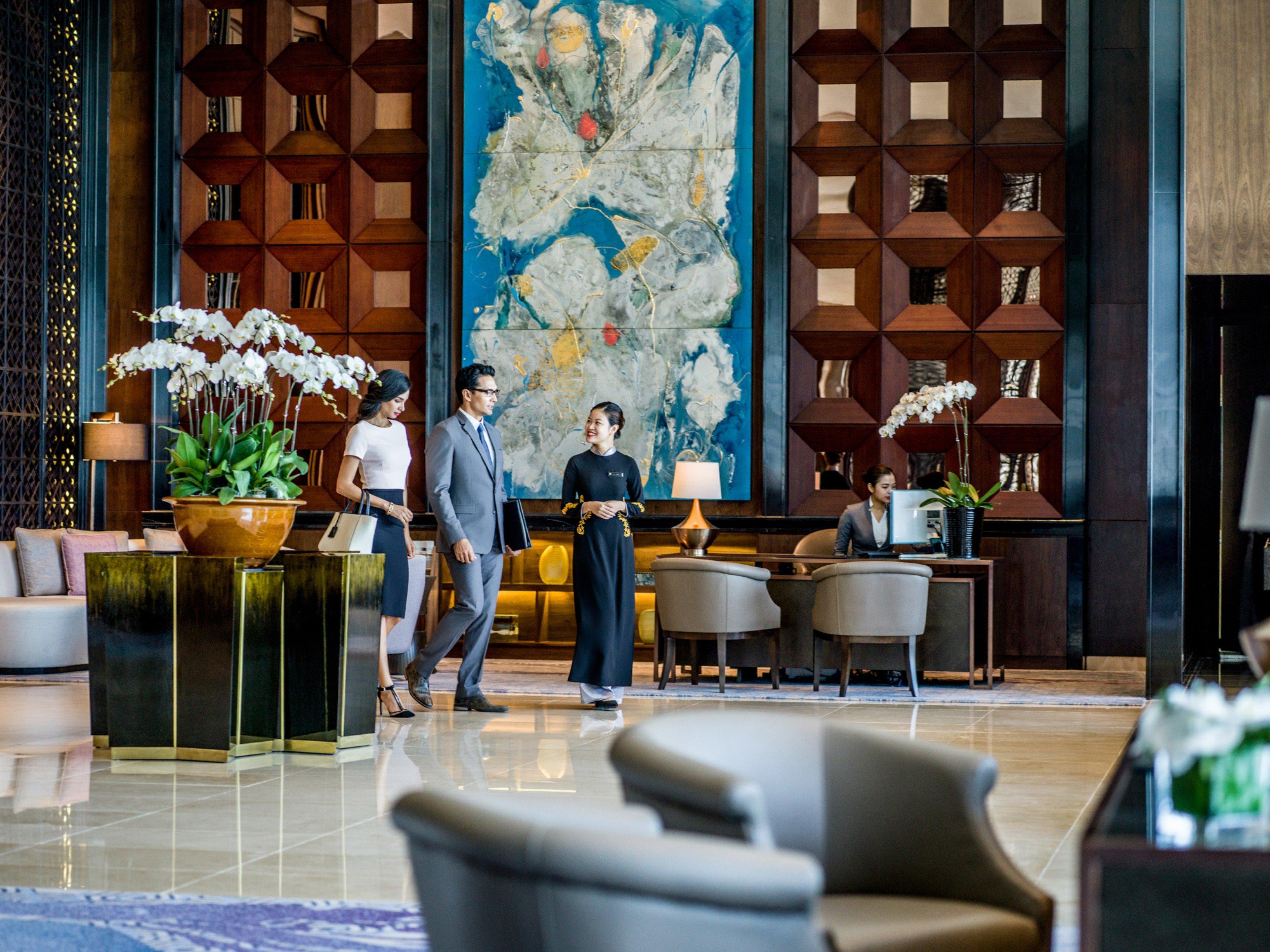 Intercontinental Landmark72 By Ihg