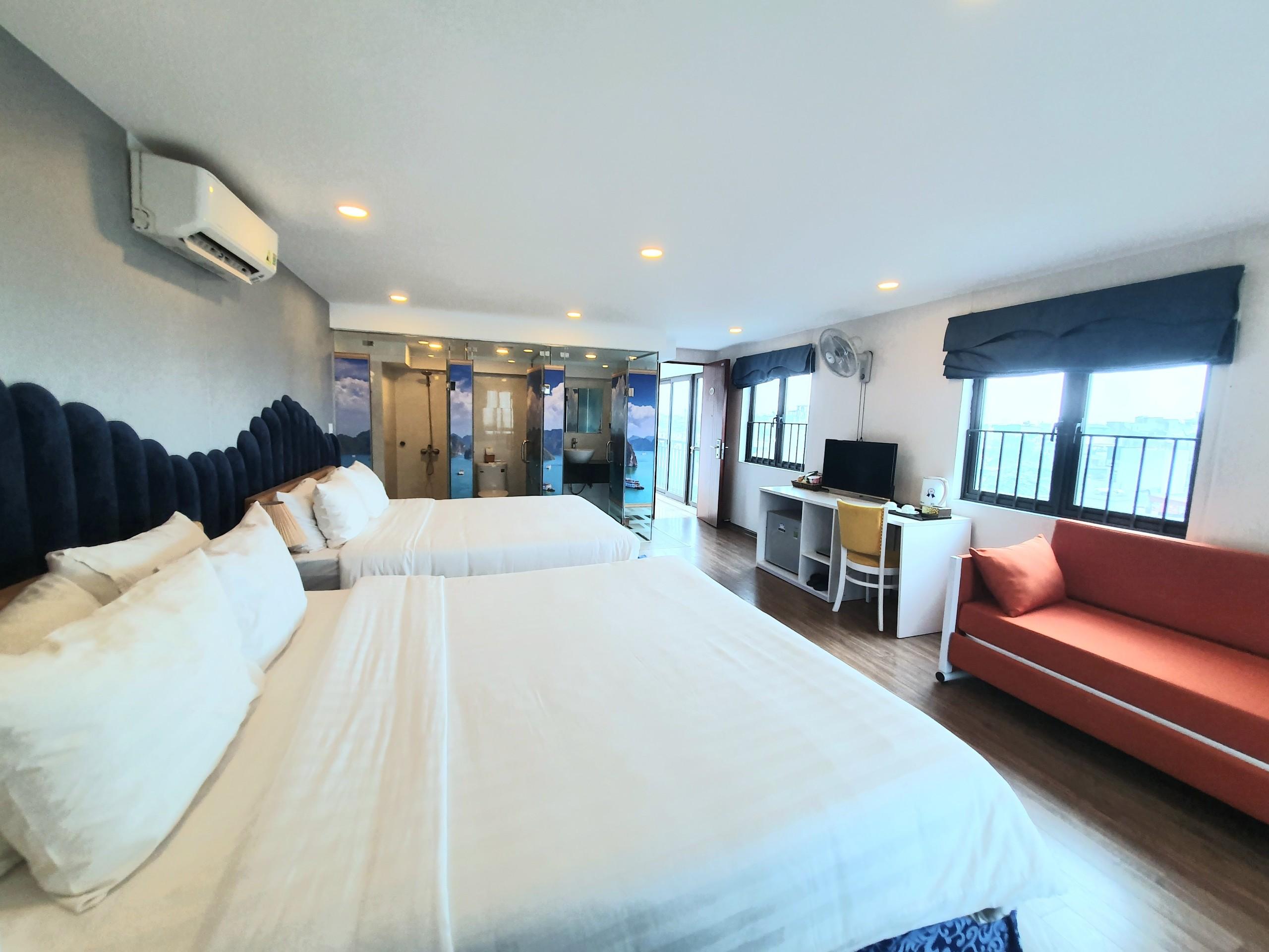 Hotel Prime Center