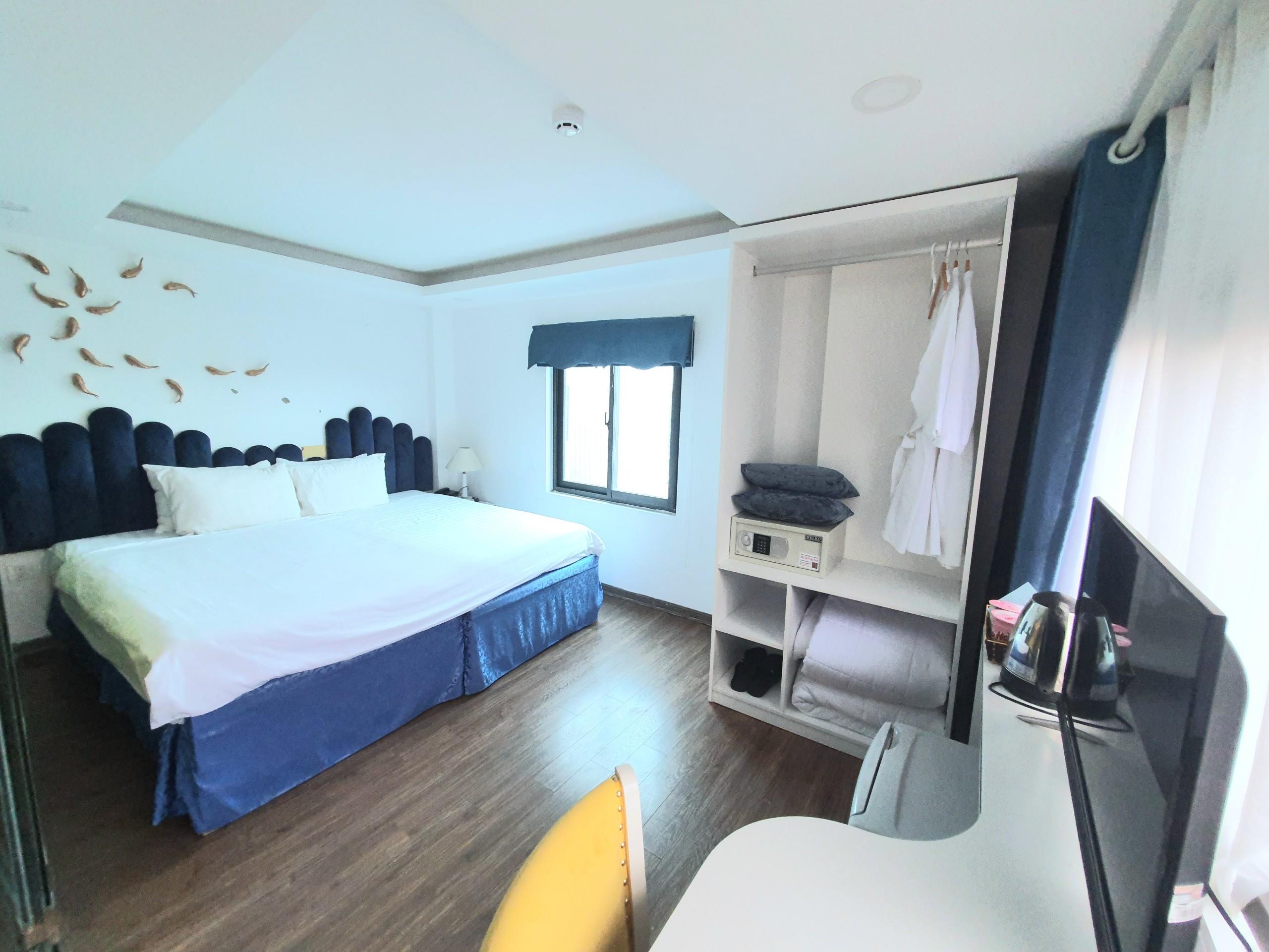 Hotel Prime Center