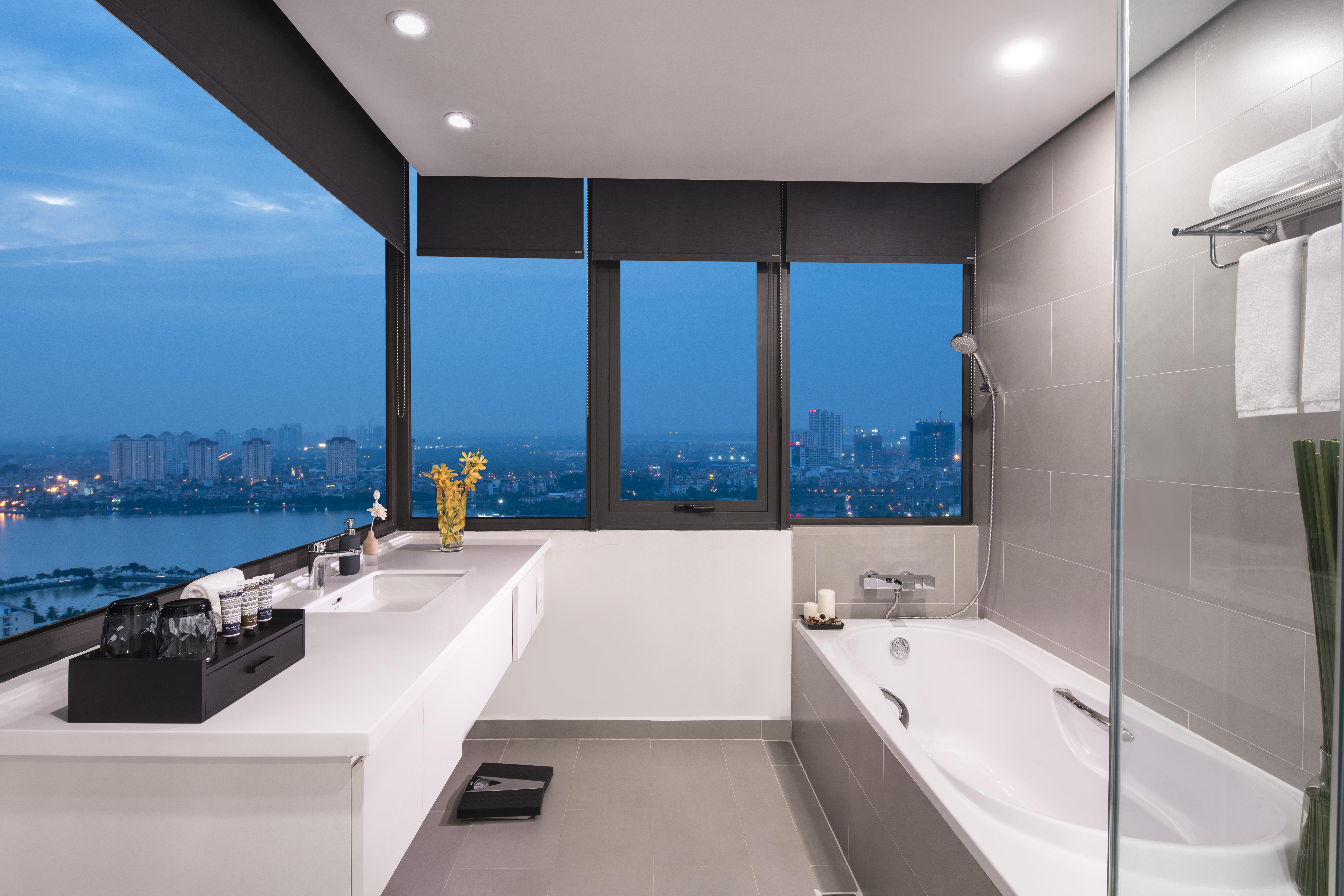 Somerset West Point Apartment *