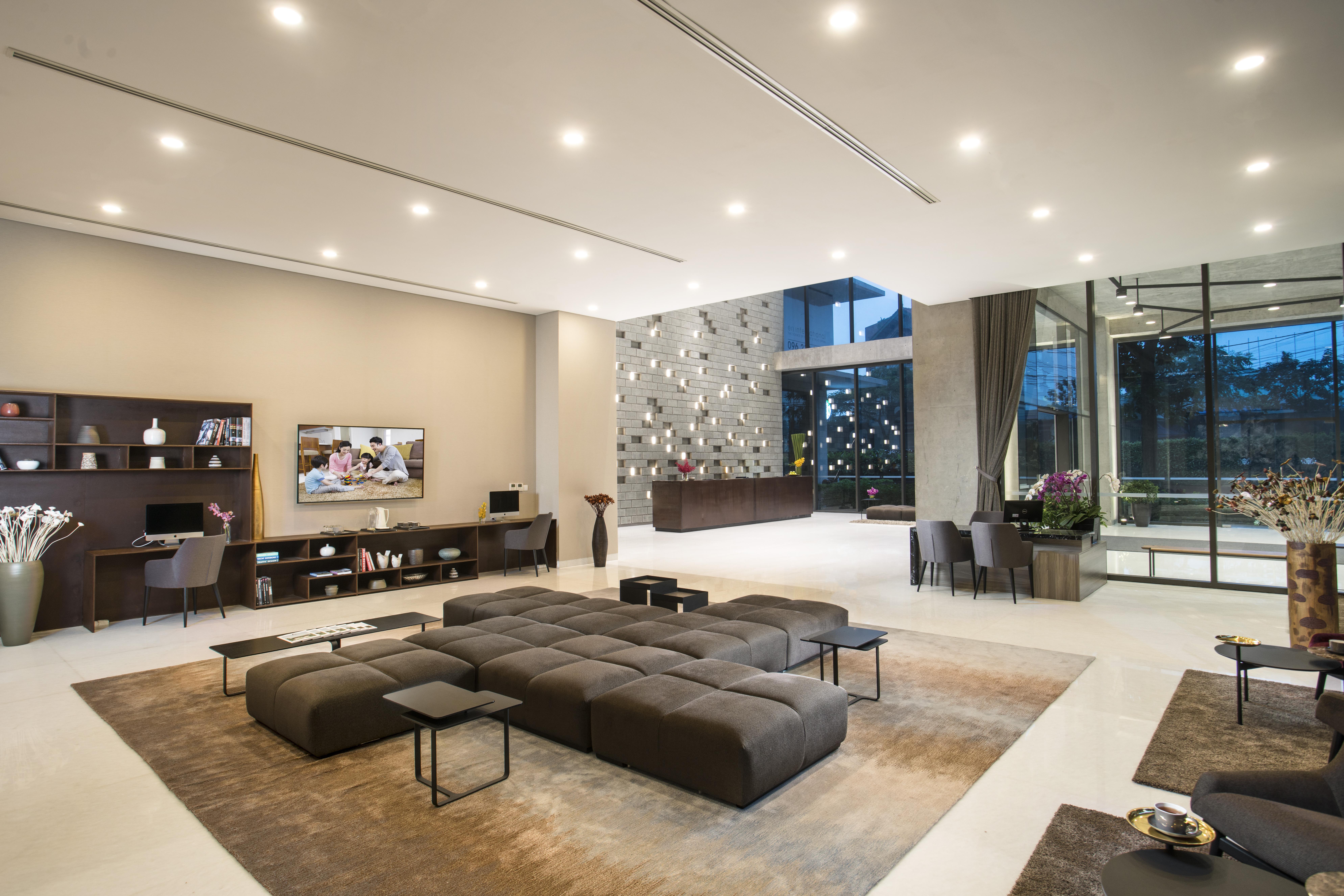 Somerset West Point Apartment Hanoi