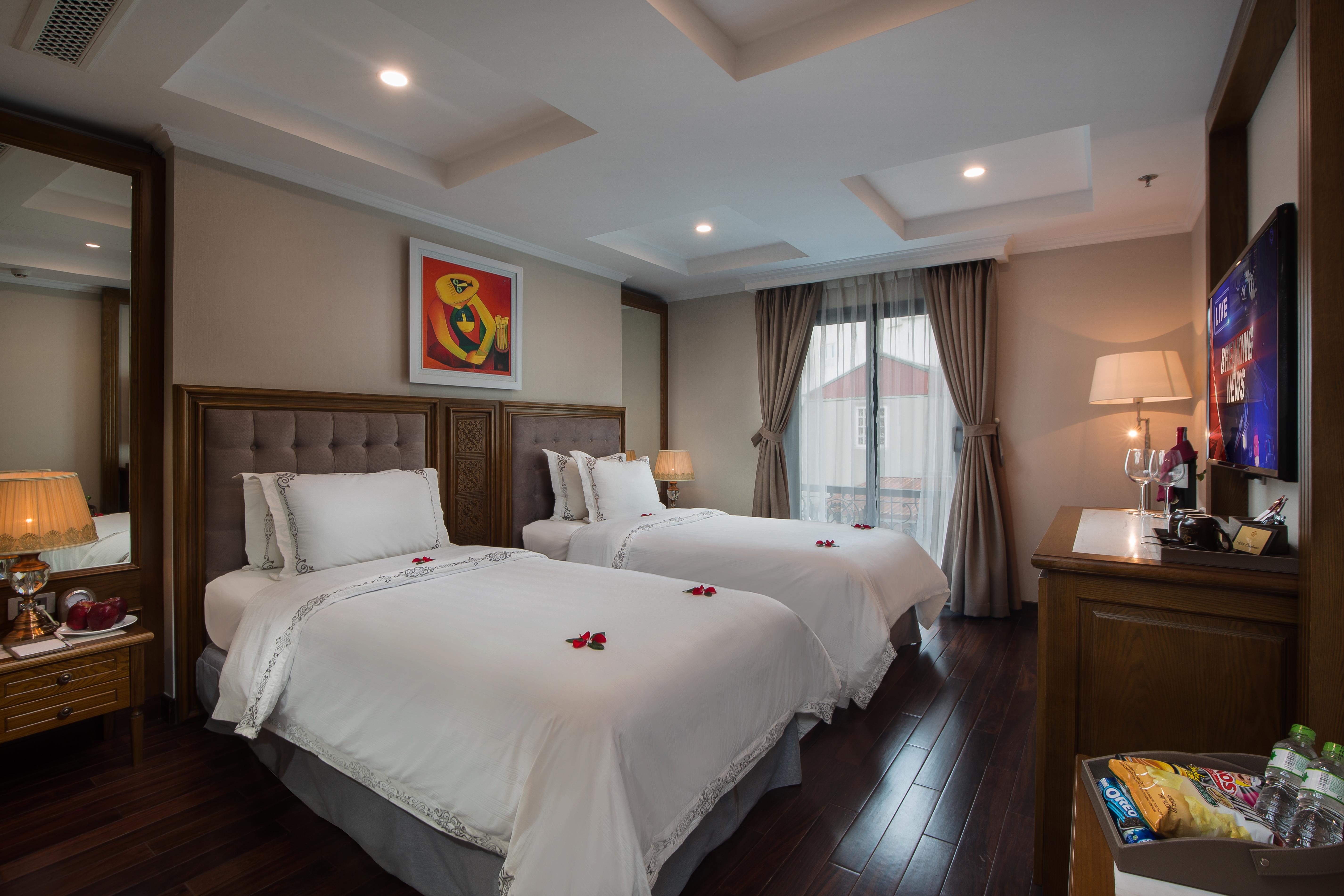 Dalvostro Valentino & 4* Hanoi