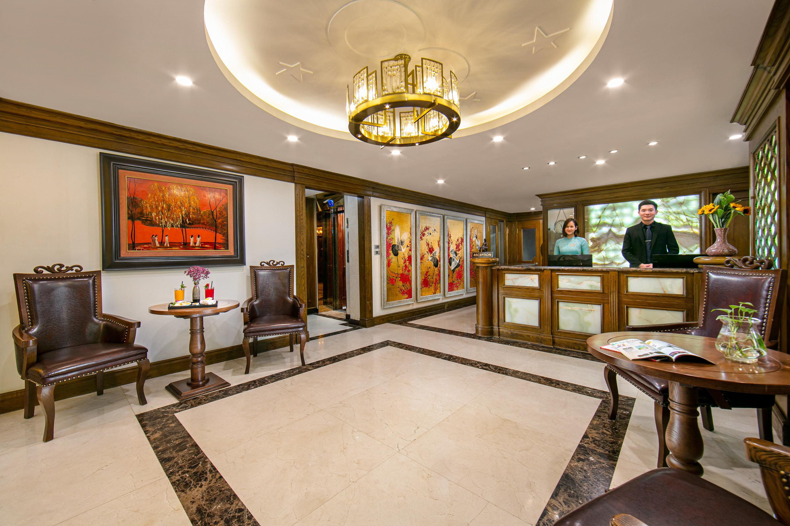 Dalvostro Valentino & Hotel Hanoi