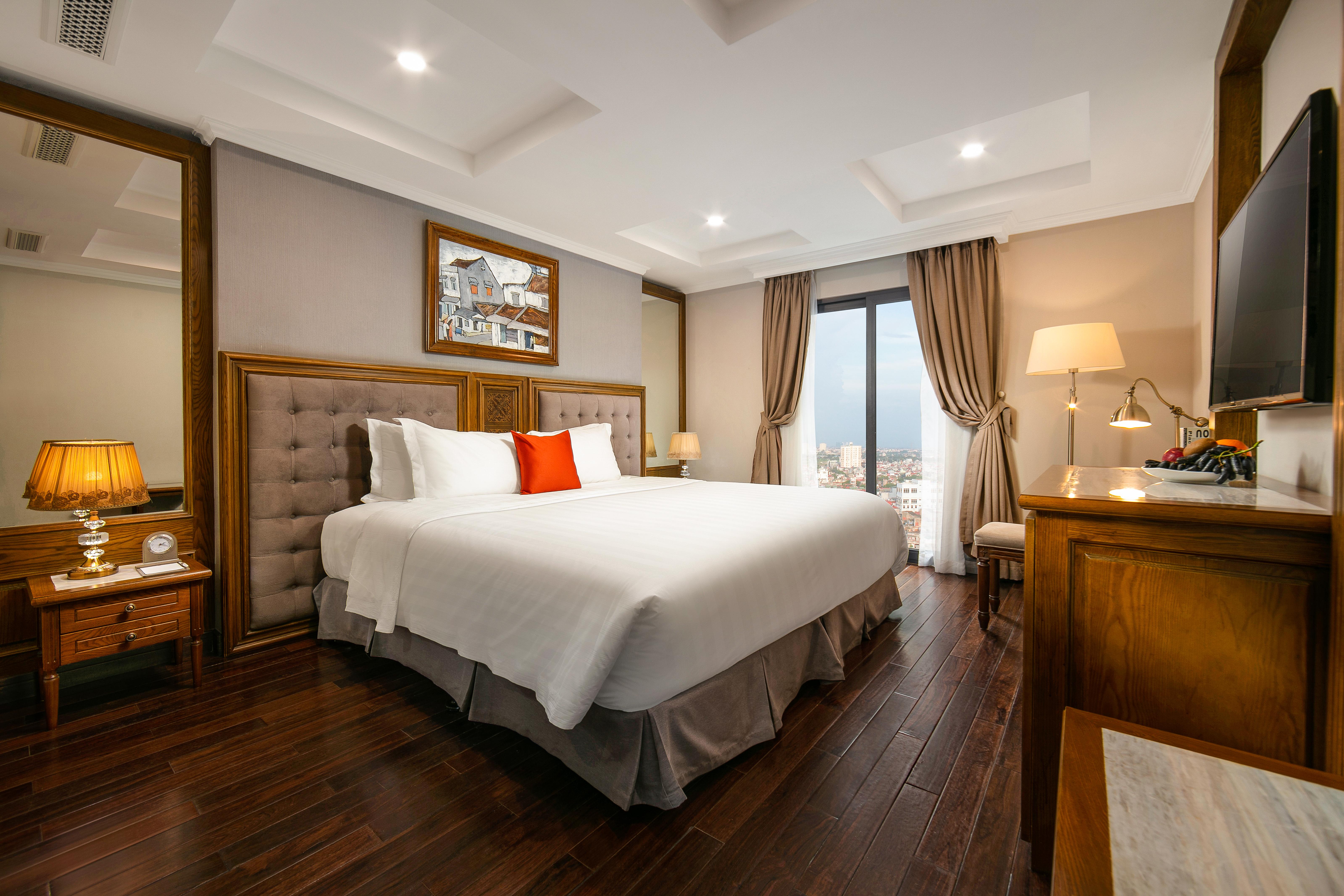 Dalvostro Valentino & 4* Hanoi