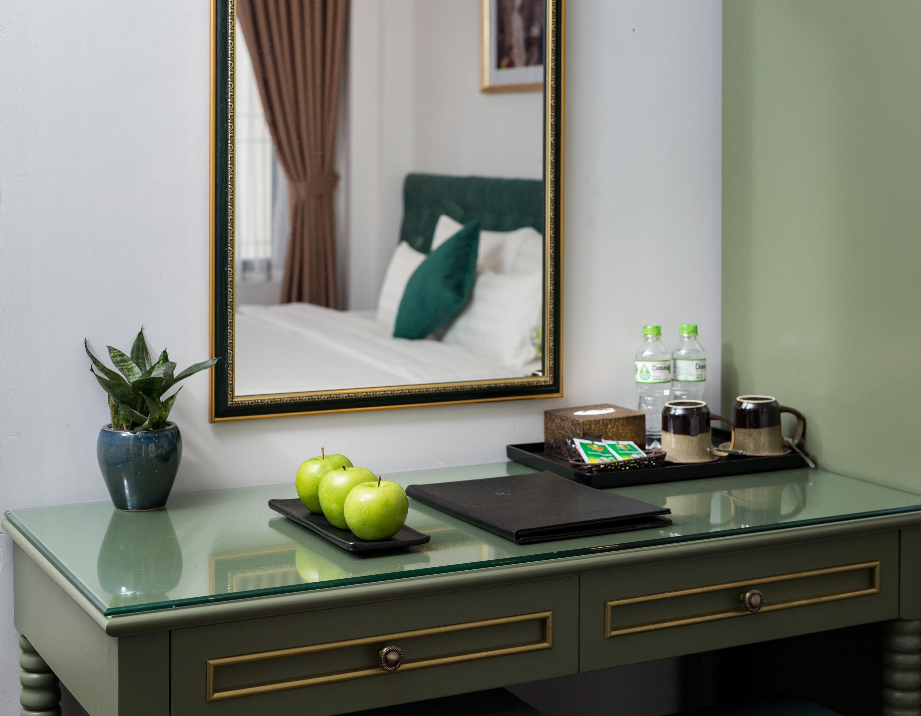 Hotel Gatsby & Travel
