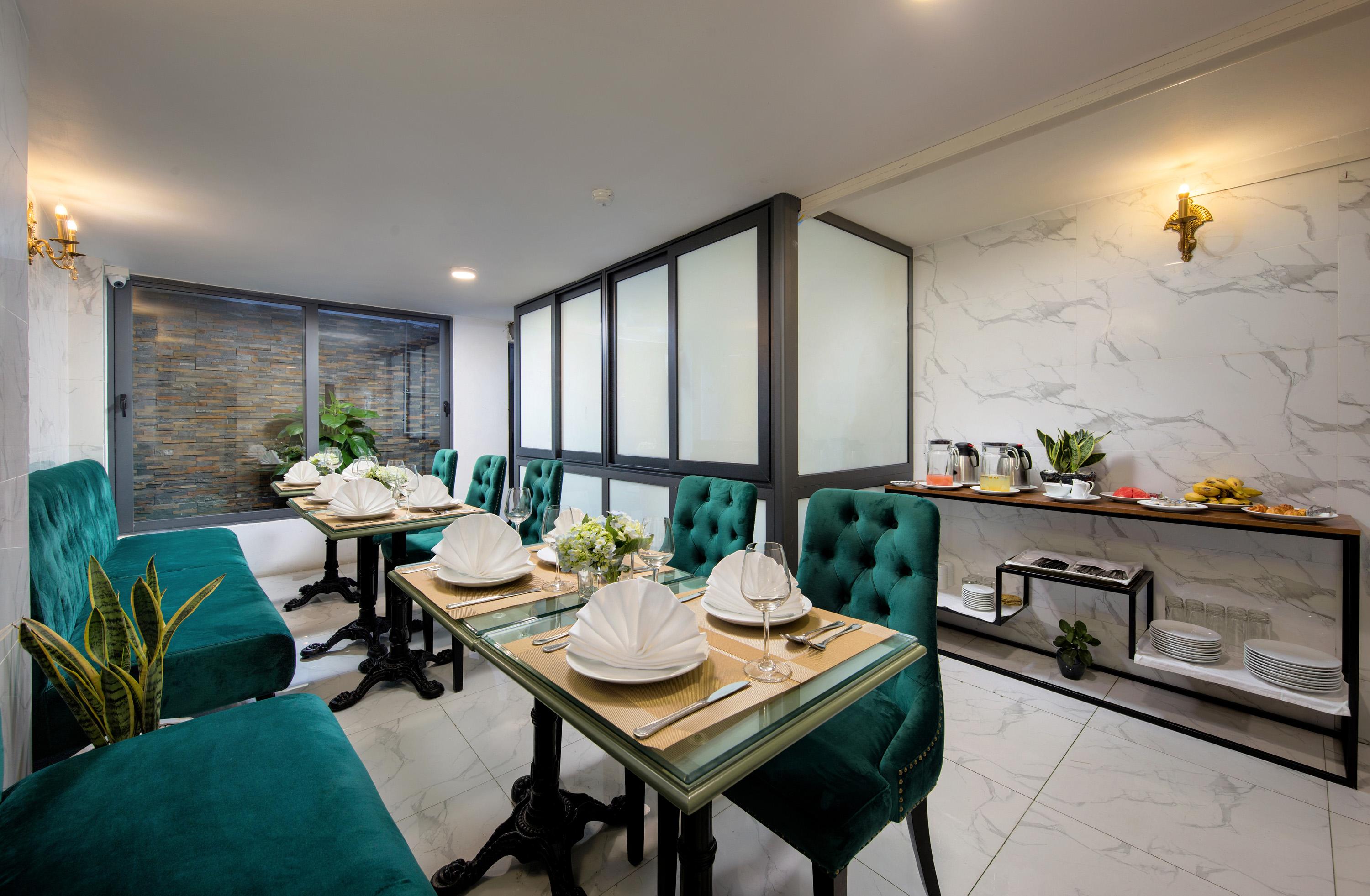Gatsby & Travel Hotel Hanoi