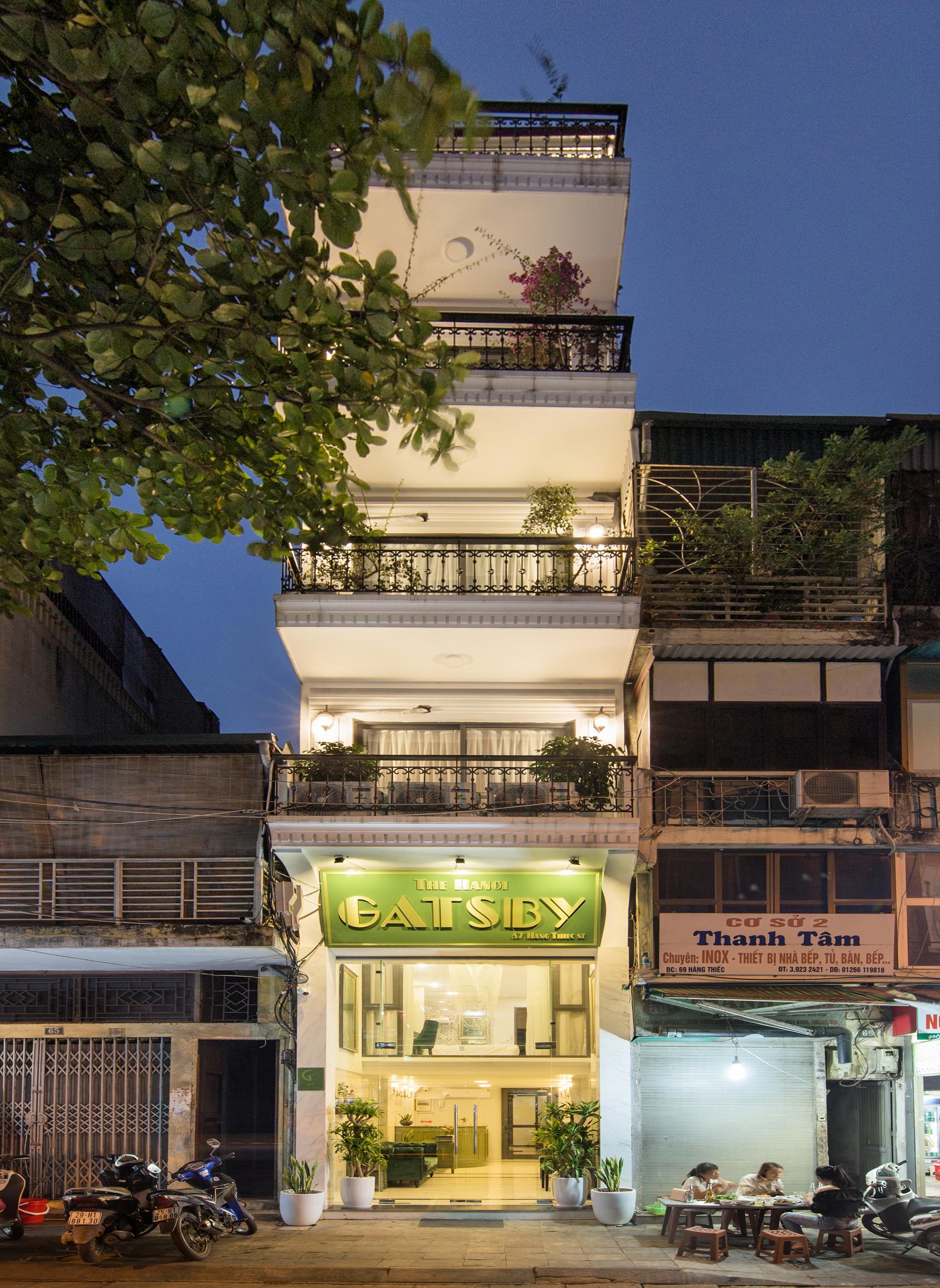 Gatsby & Travel Hotel