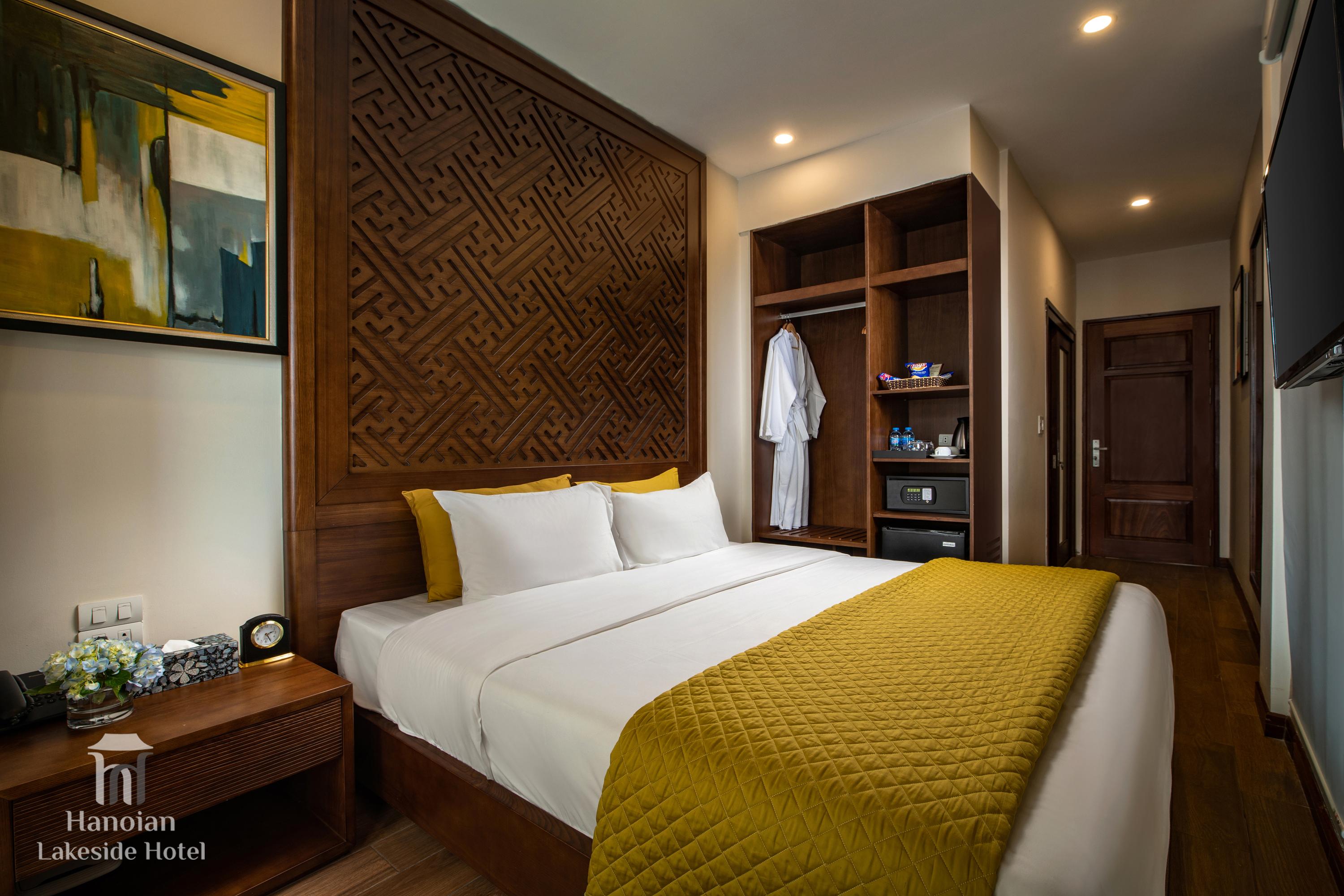 Lakeside Premium & Travel Hotel Hanói