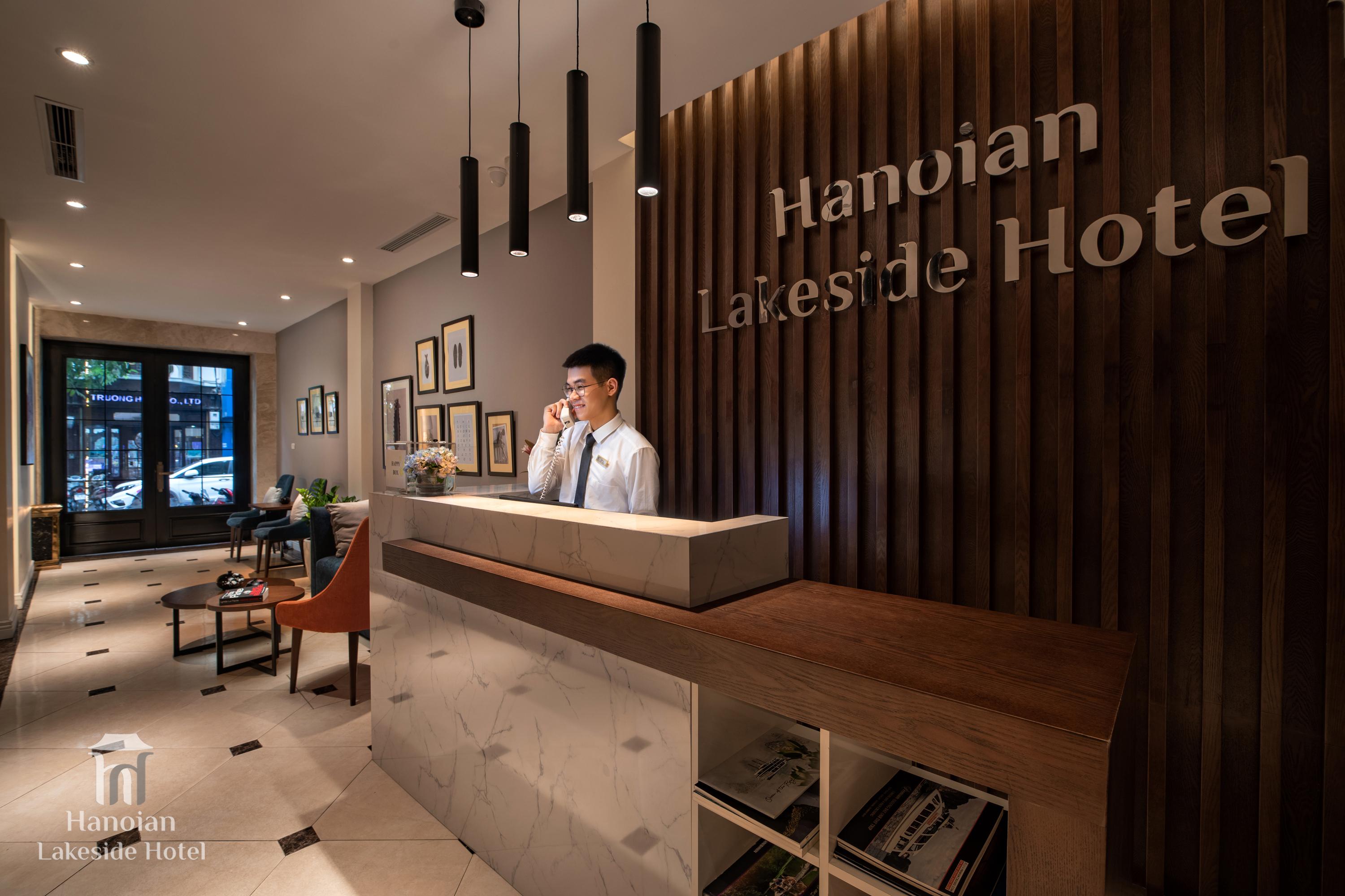 Hotel Lakeside Premium & Travel
